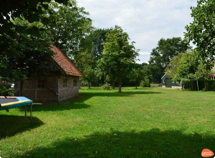 Naturhäuschen in Mander