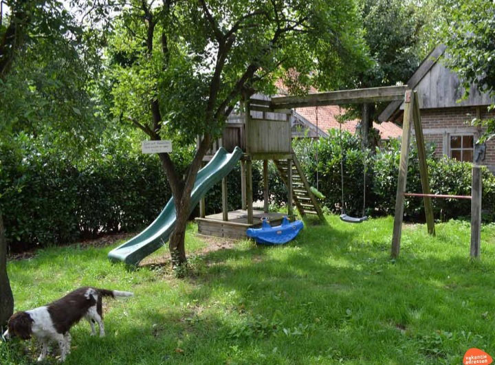 Naturhäuschen in Mander