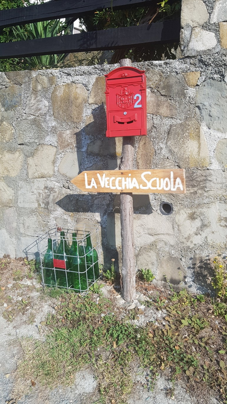 - image: 21