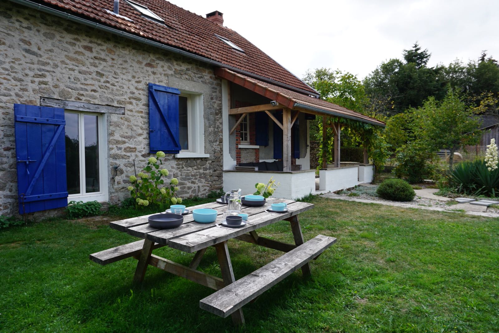 Naturhäuschen in La Bazonnerie