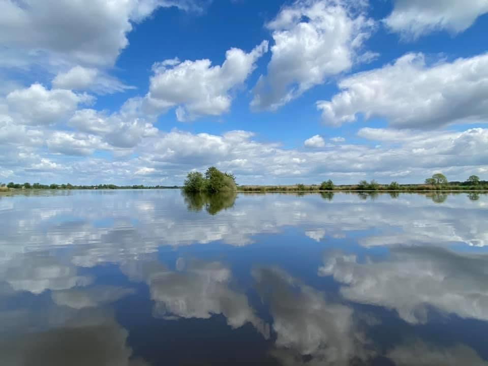 - image: 28