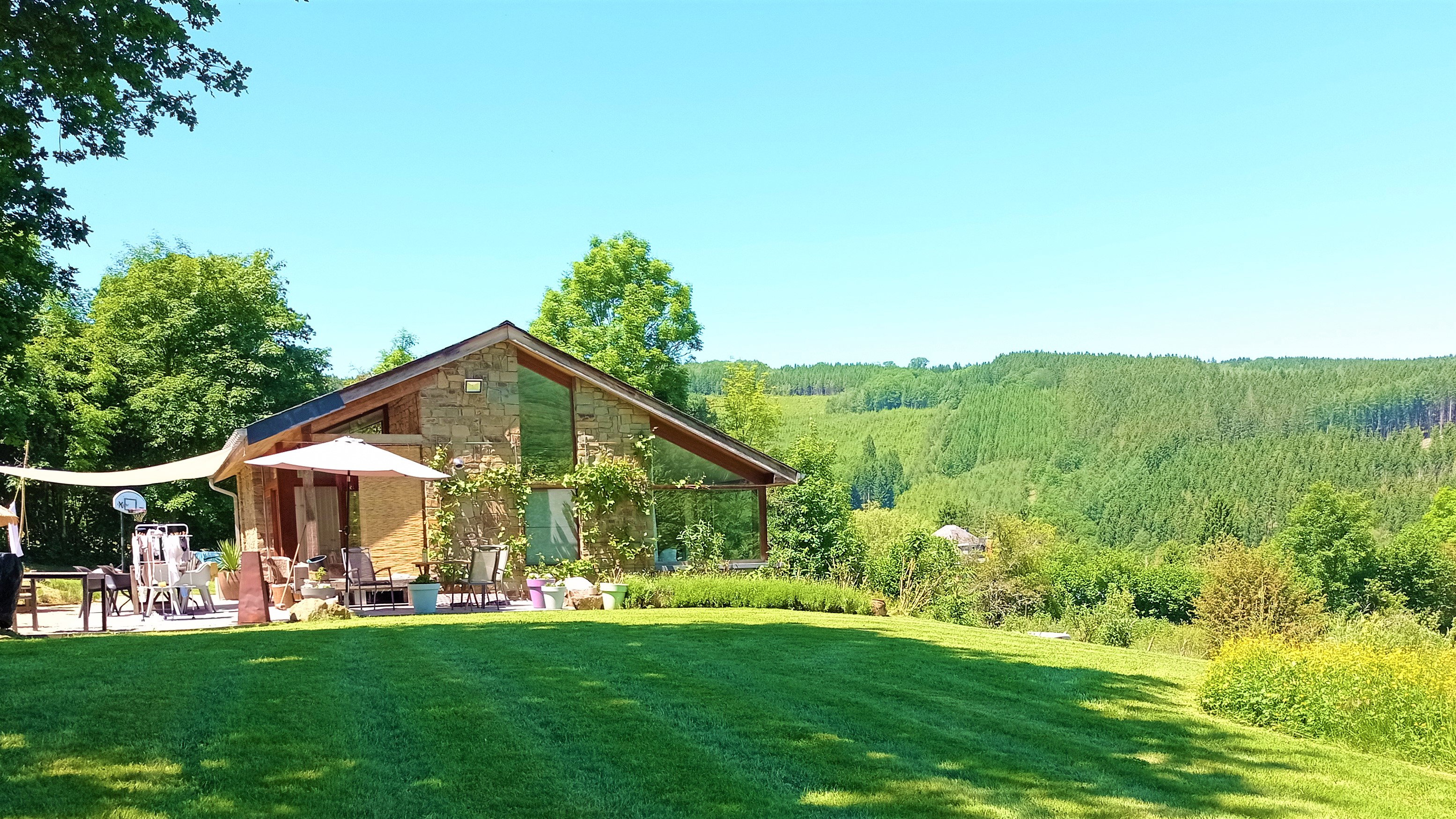 Naturhäuschen in Stoumont