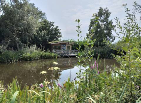 Naturhäuschen in Elim
