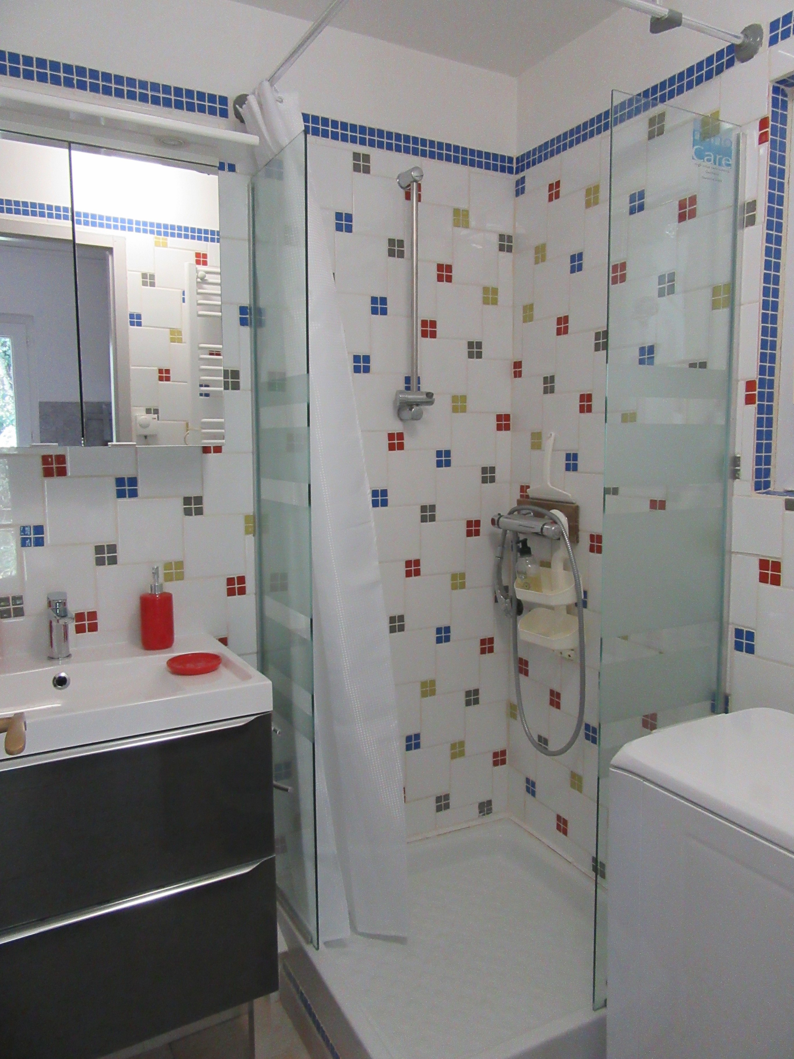 - image: 8