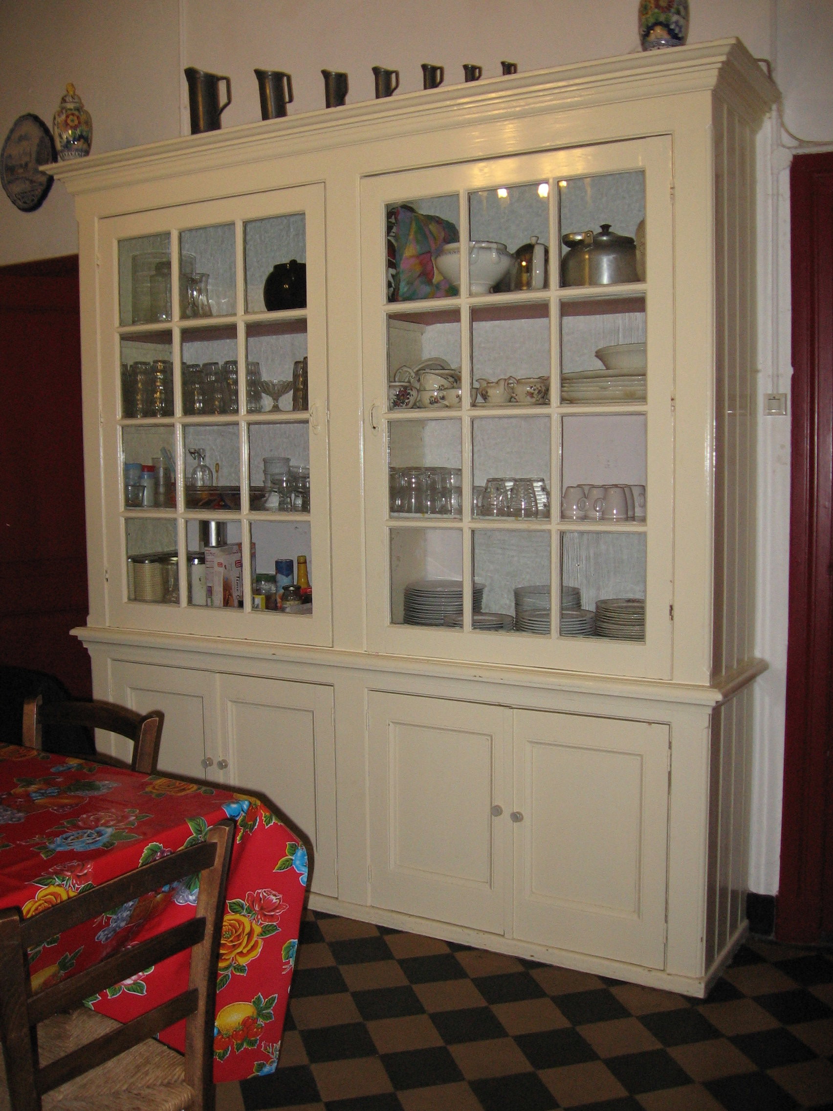 - image: 12