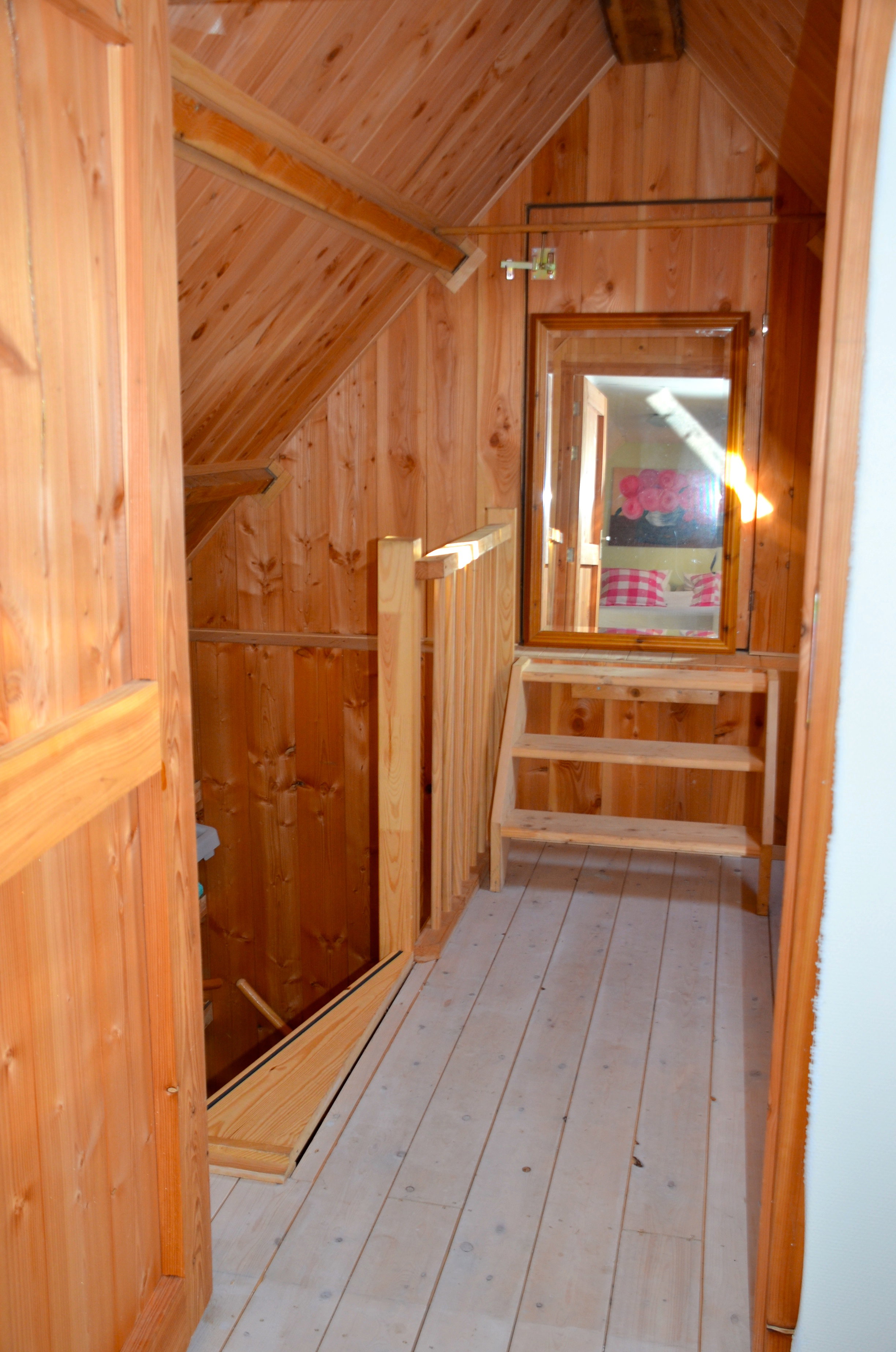 - image: 15