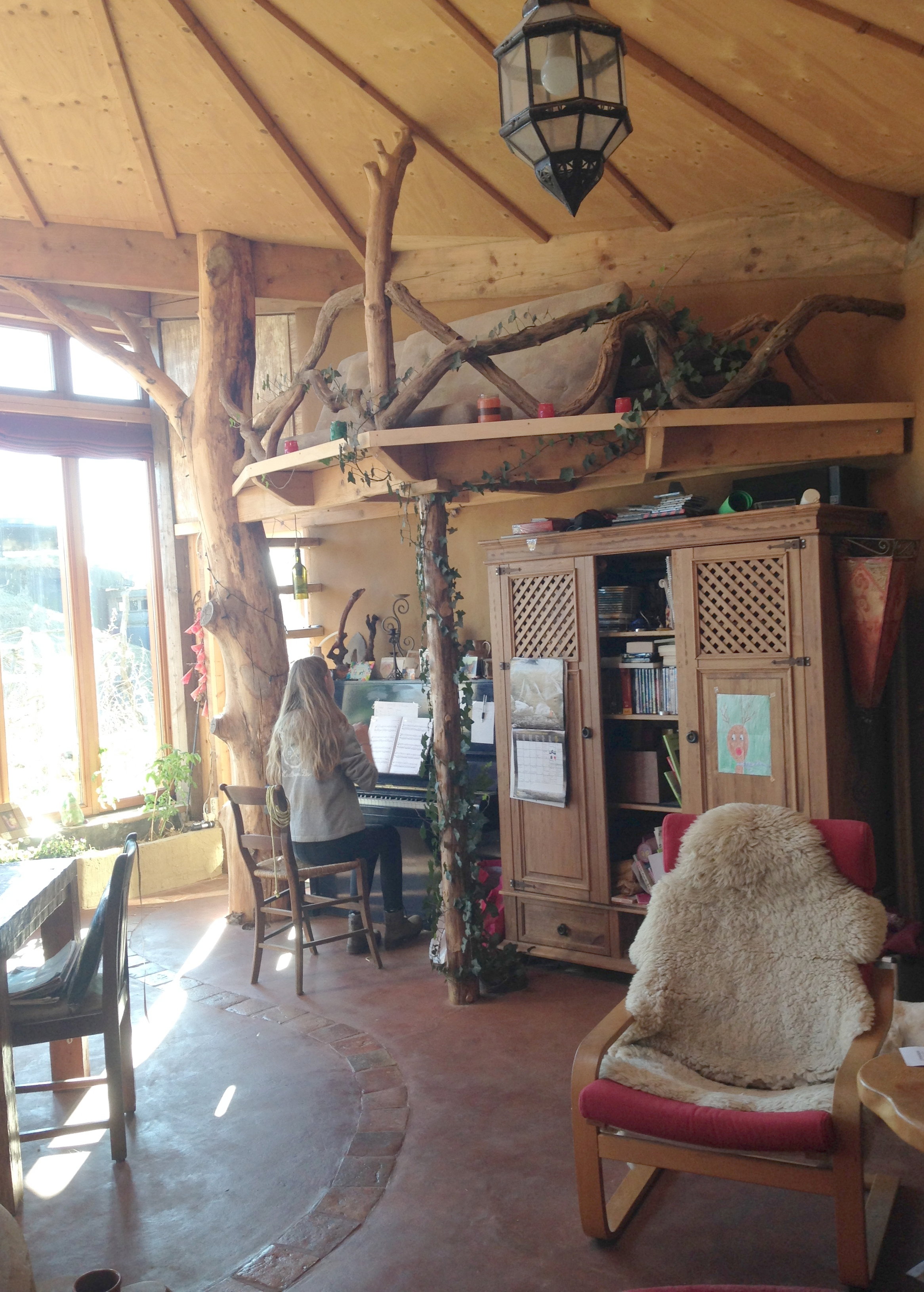 - image: 15