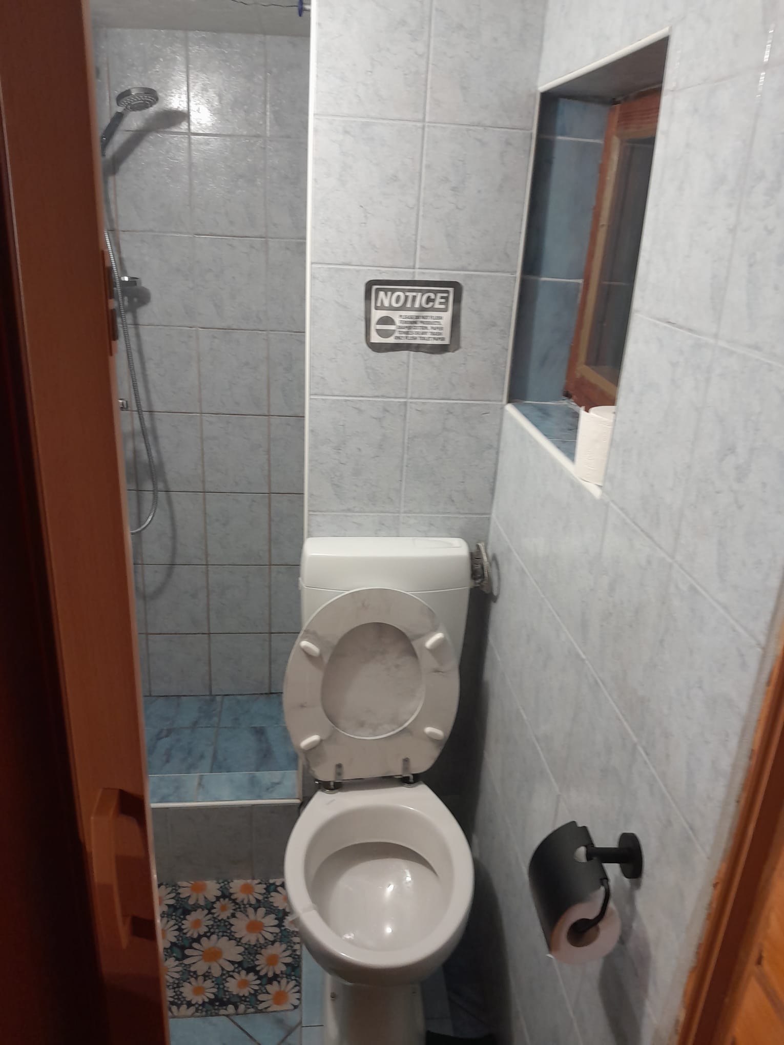 - image: 80
