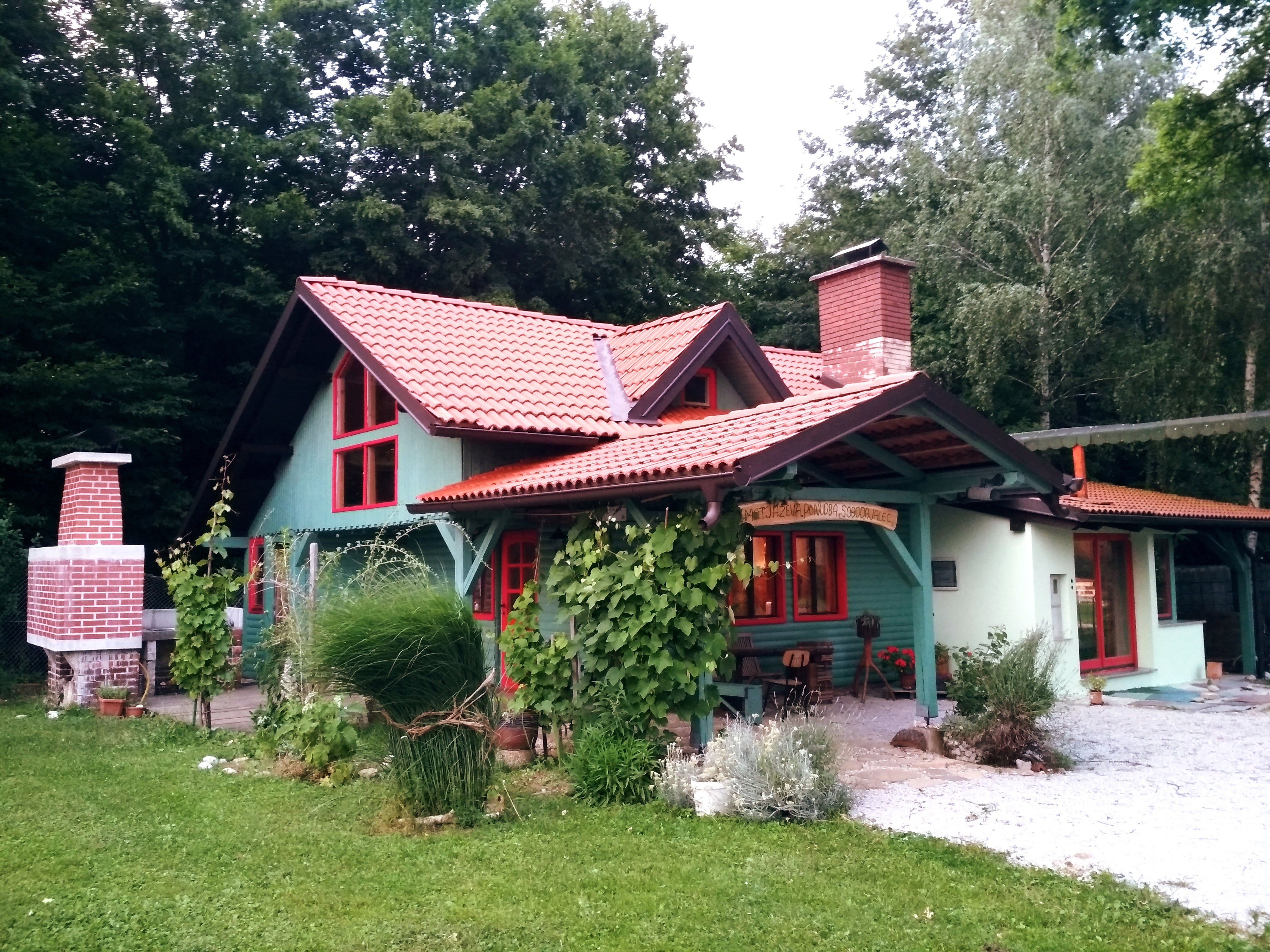 - image: 25