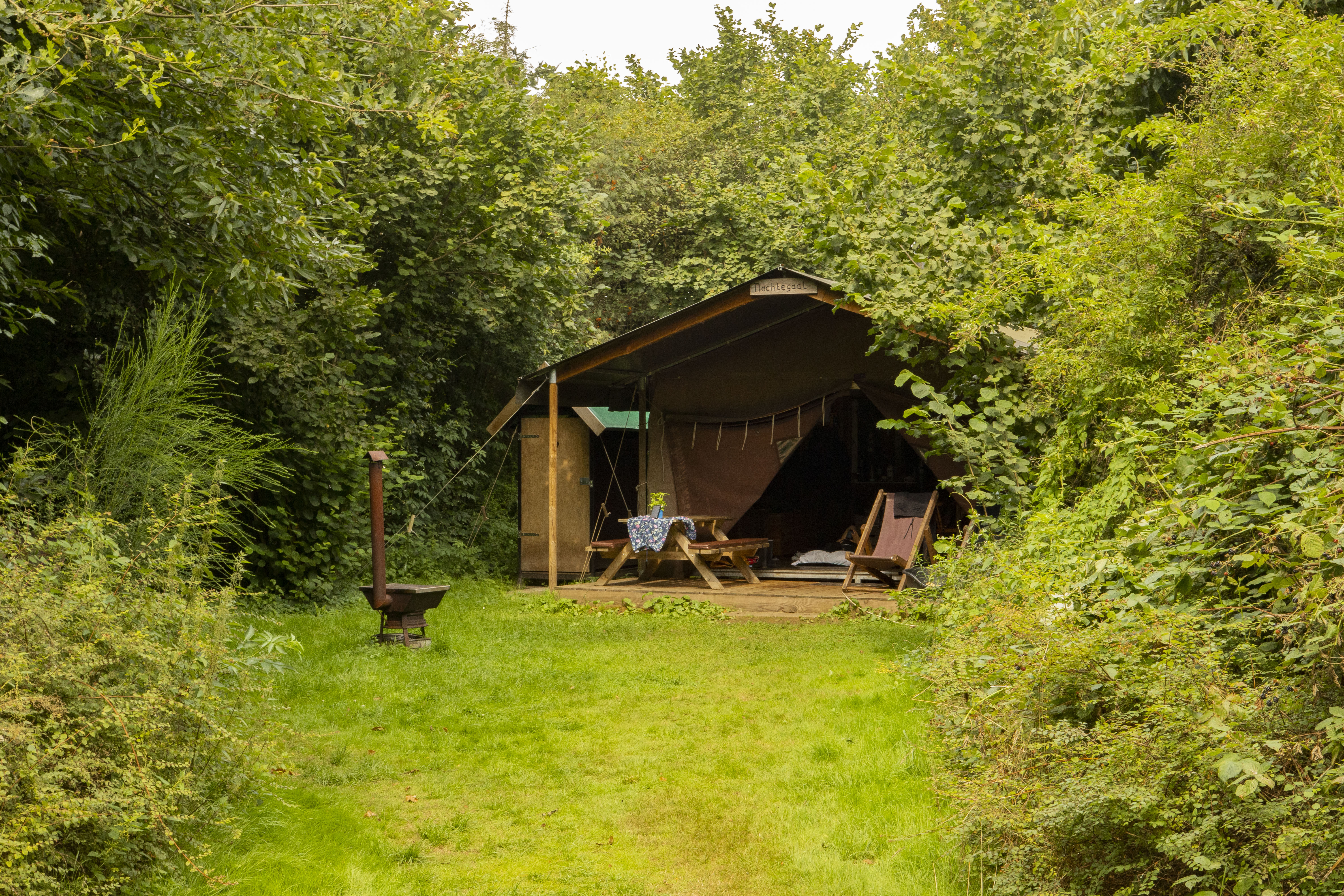 Naturhäuschen in Vierakker