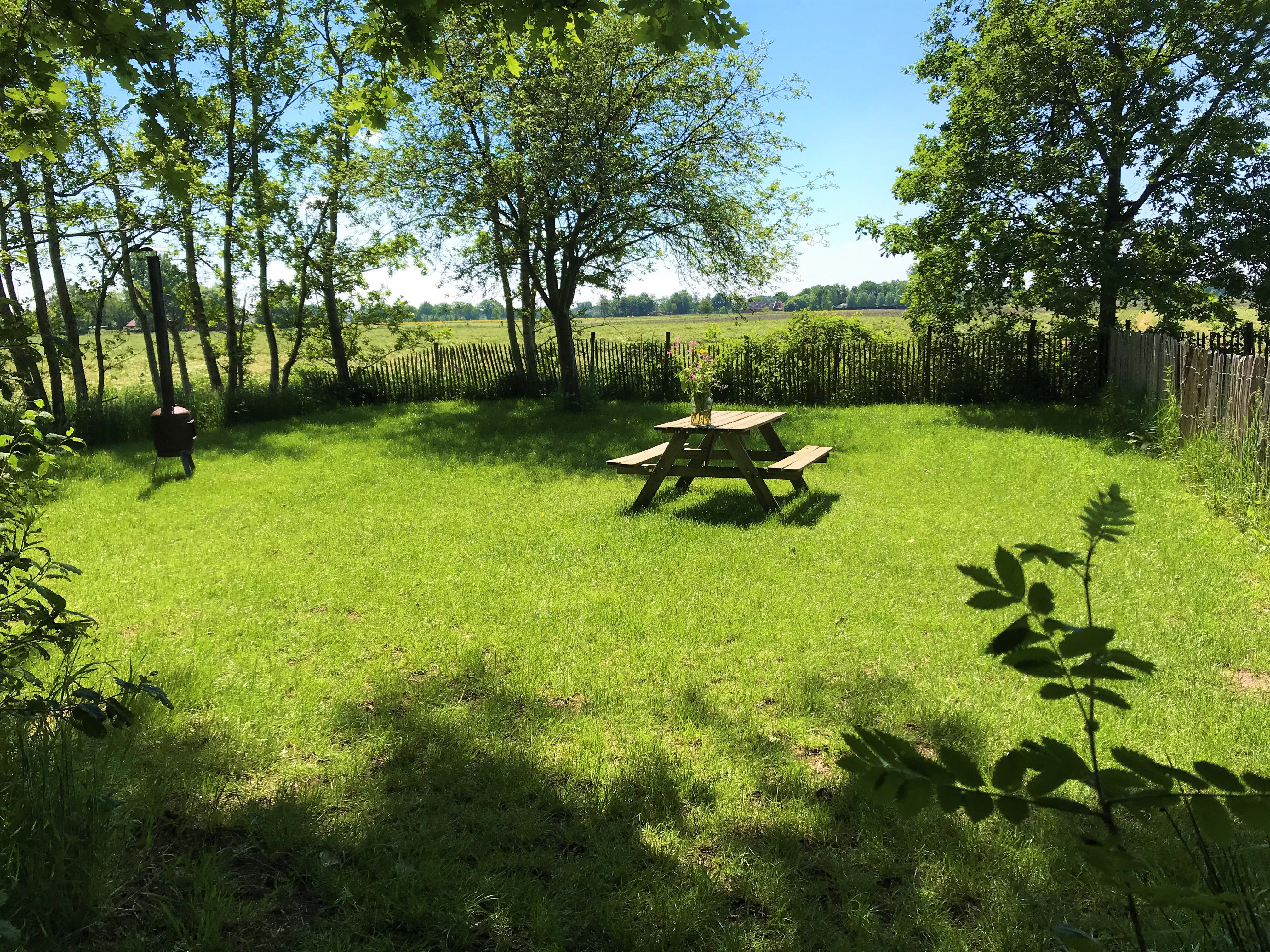 Naturhäuschen in Een-West