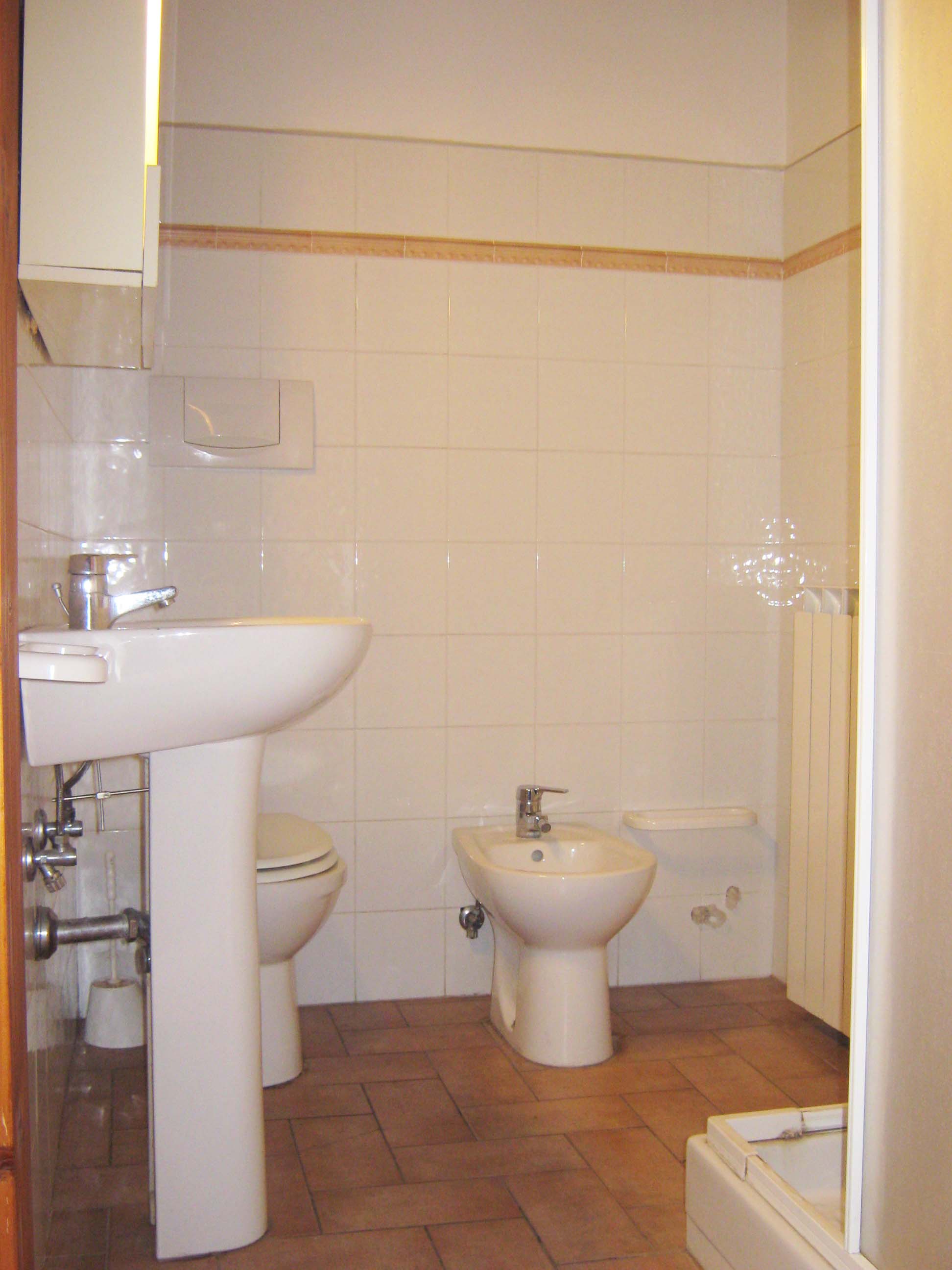 - image: 14