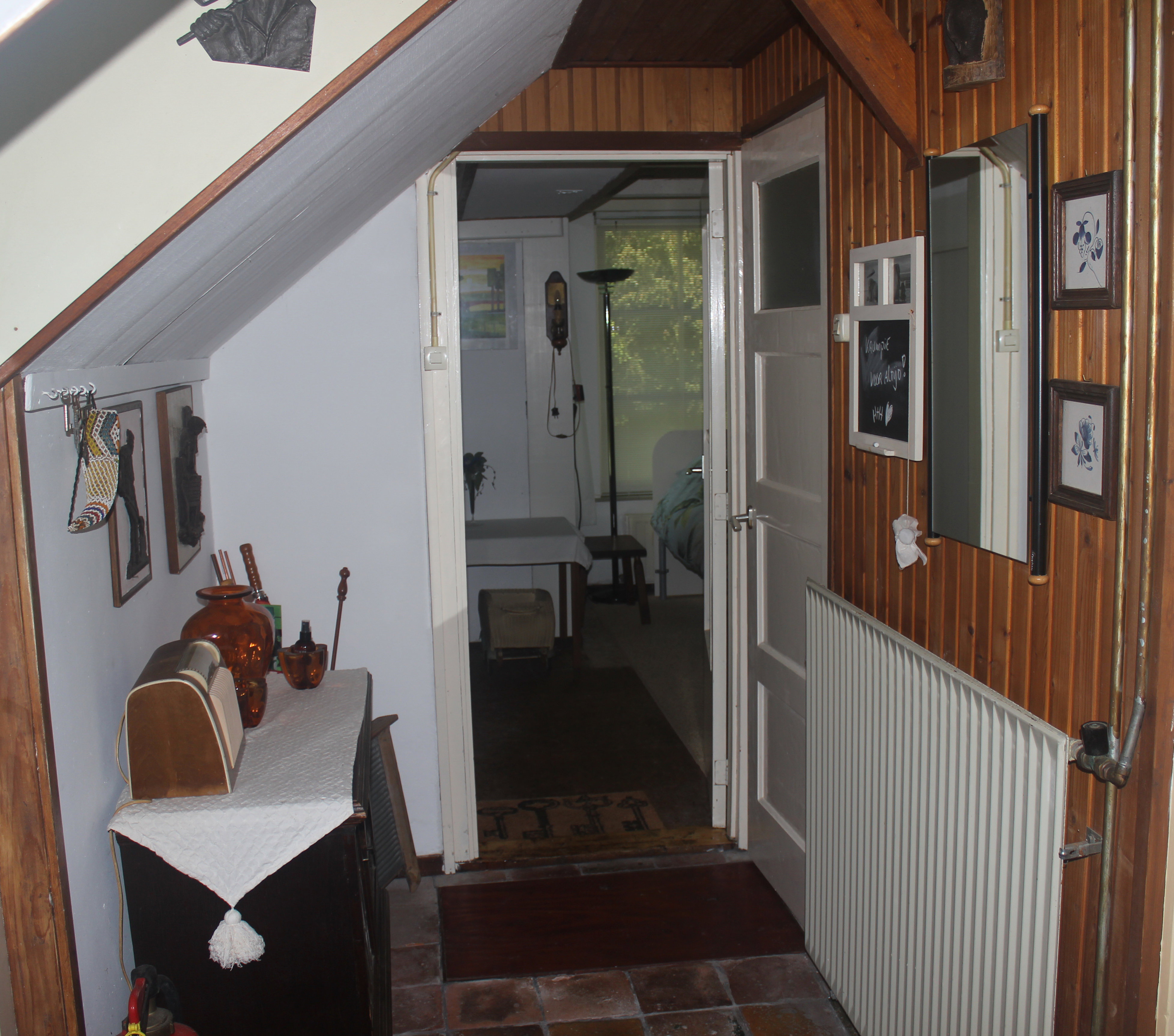 - image: 6