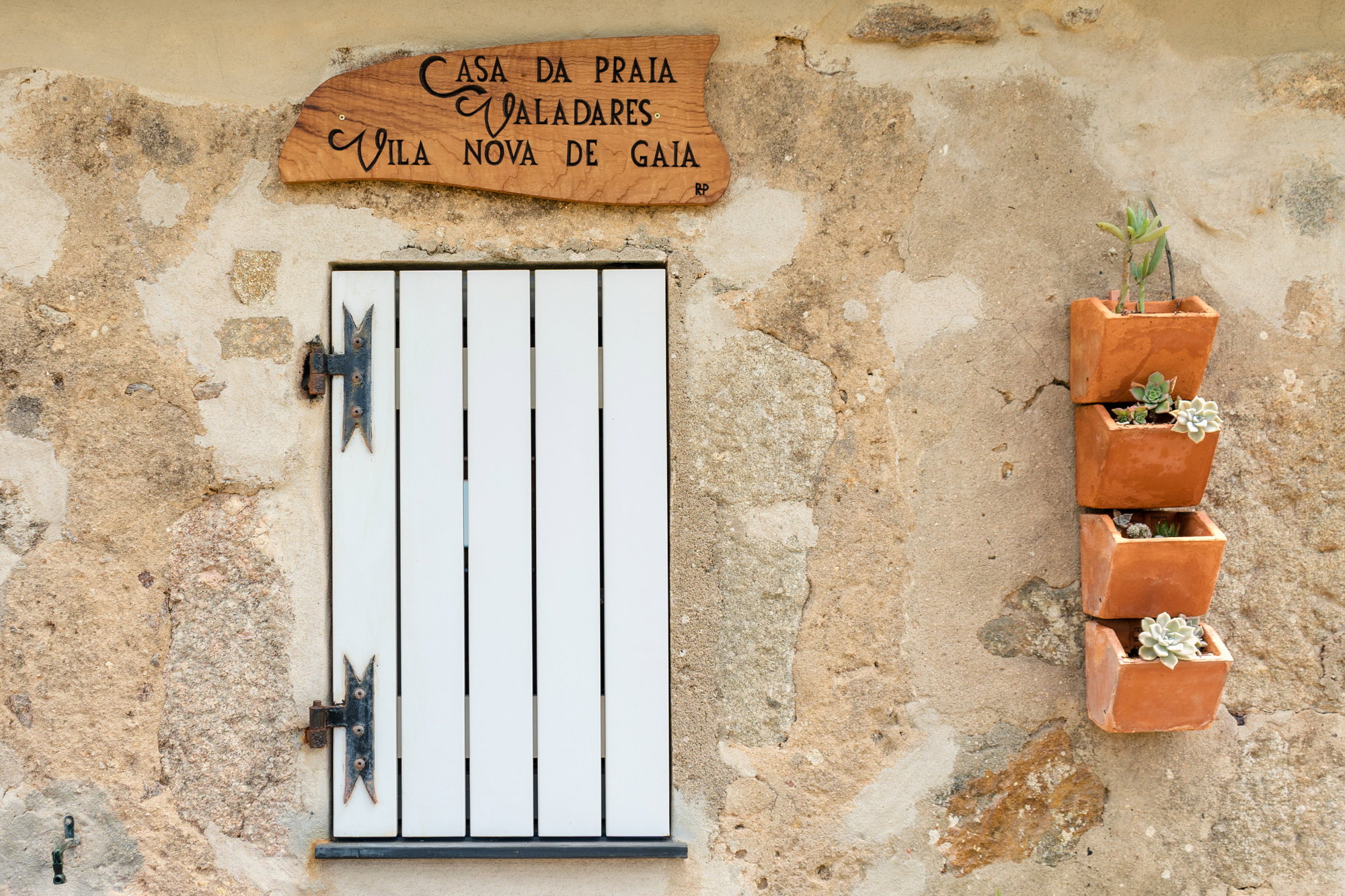 - image: 23