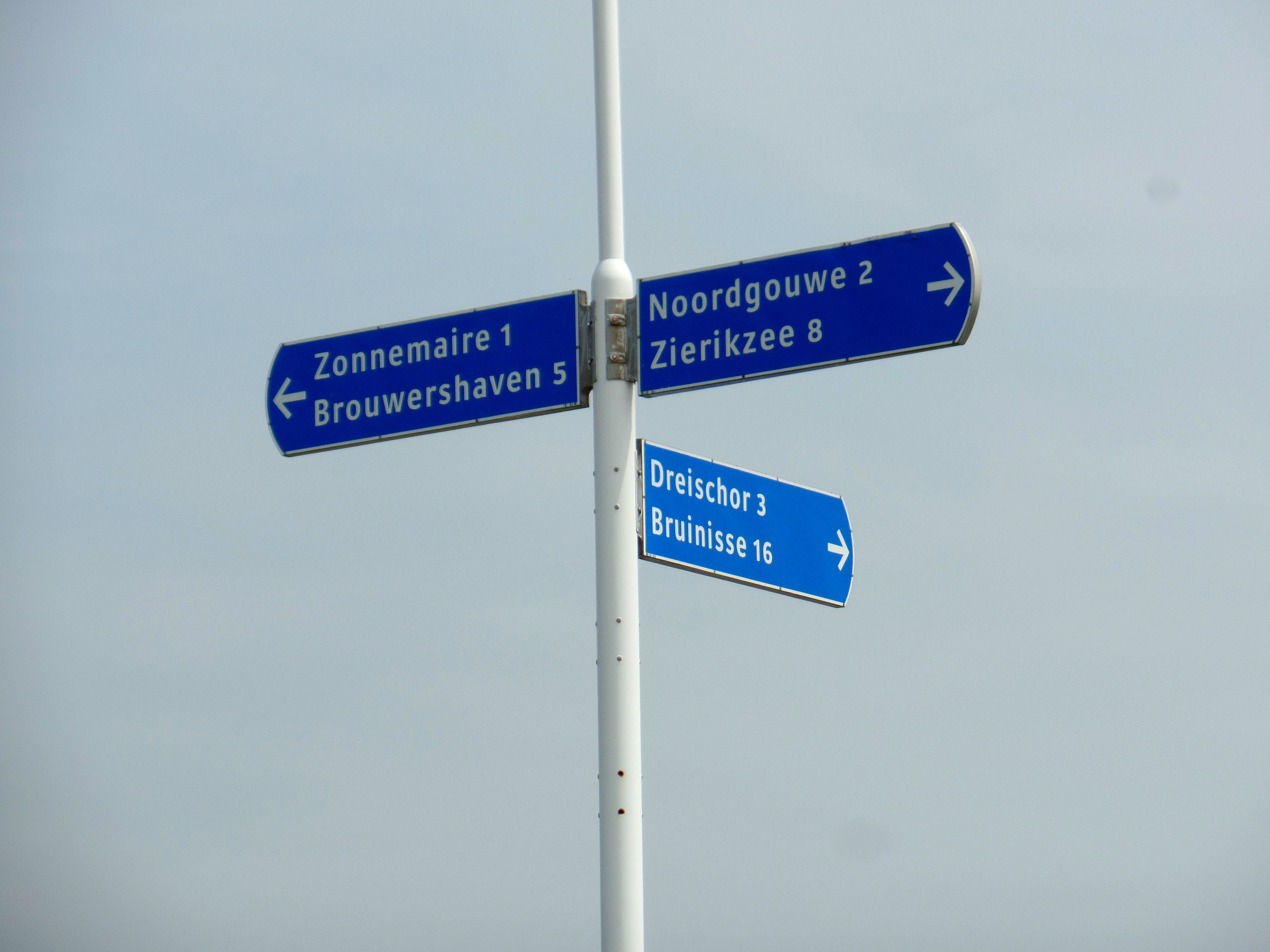 - image: 22