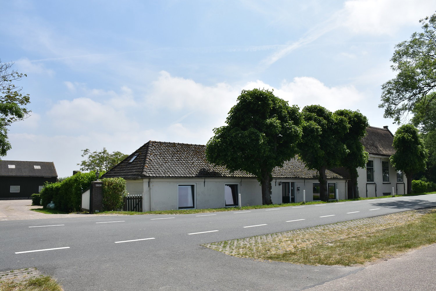 - image: 20
