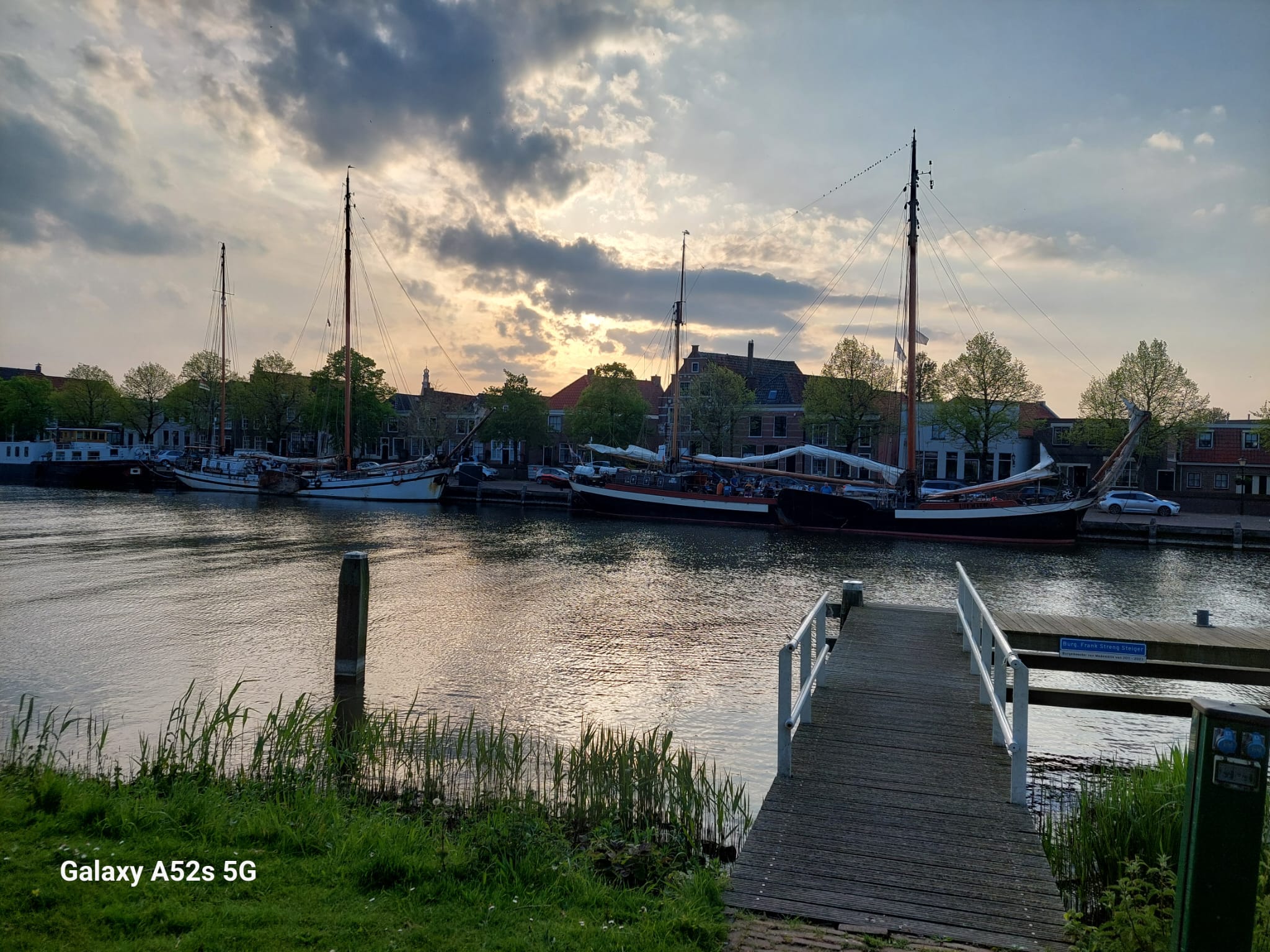 - image: 49