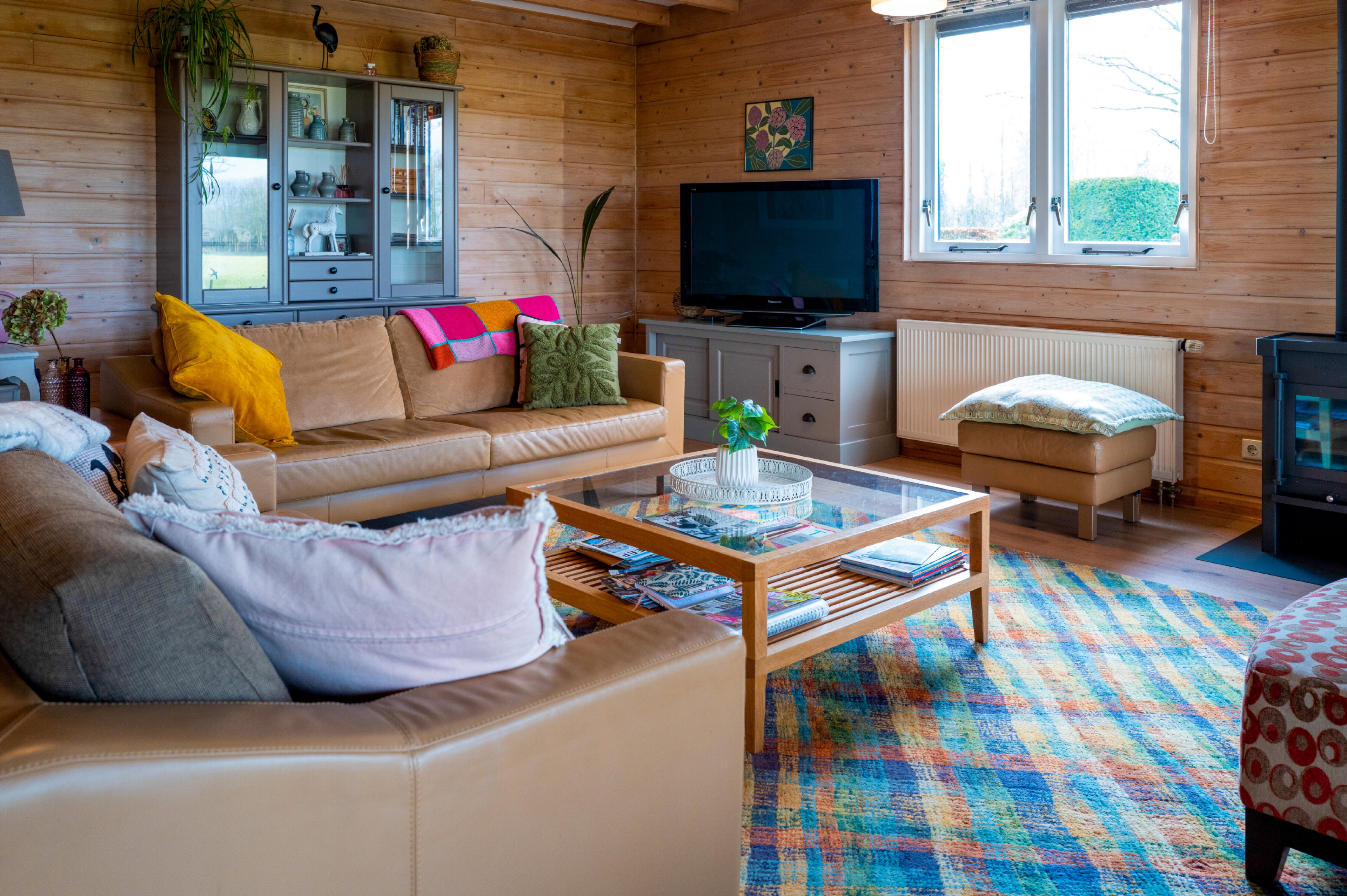 Casa nella natura a Tjalleberd