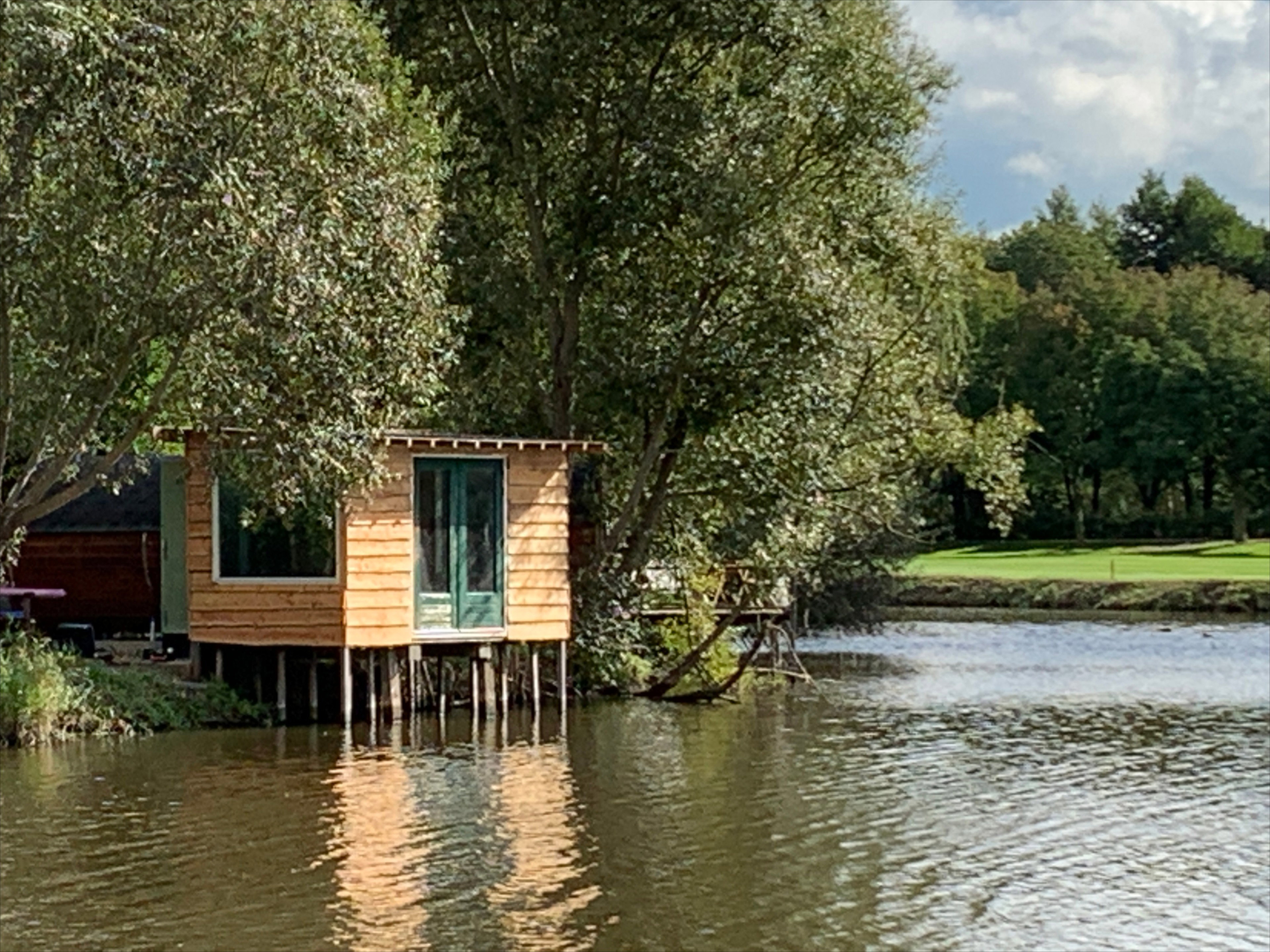 Naturhäuschen in Bergschenhoek