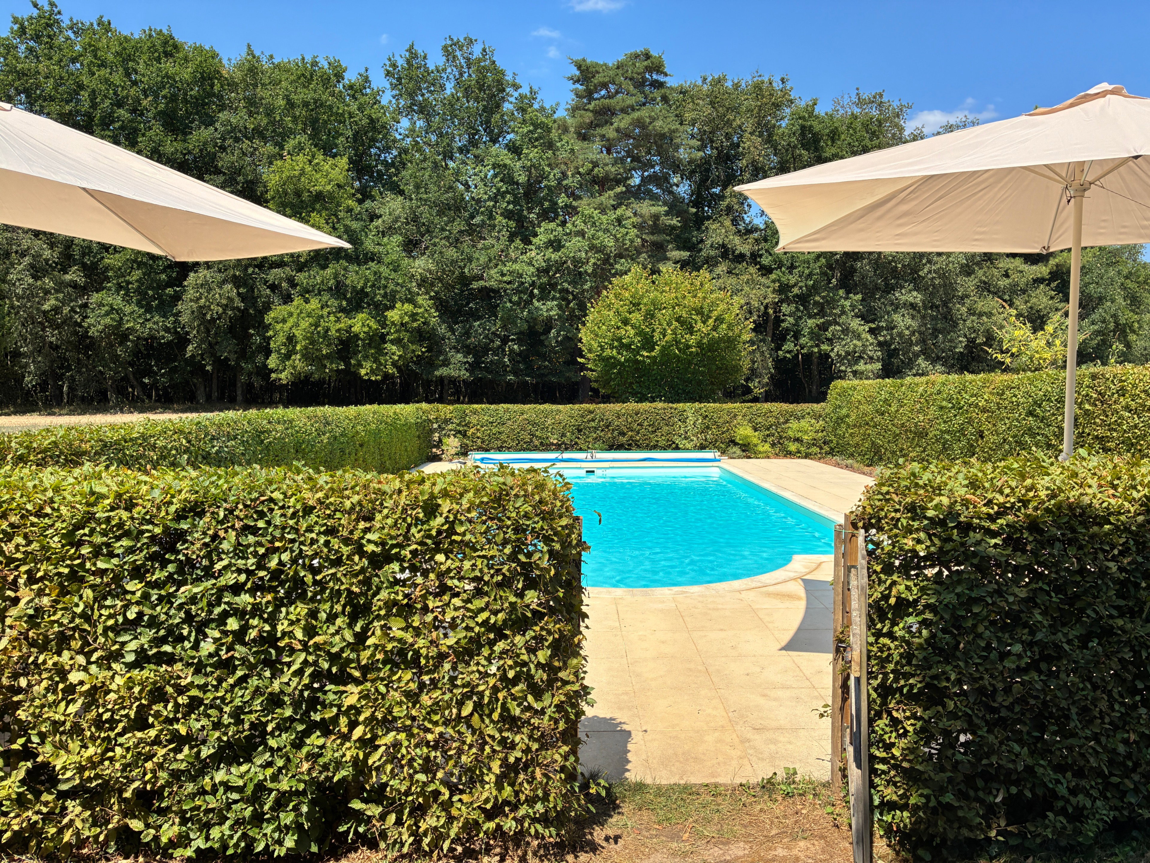 Casa nella natura a Rouffignac Saint Cernin de Reilhac