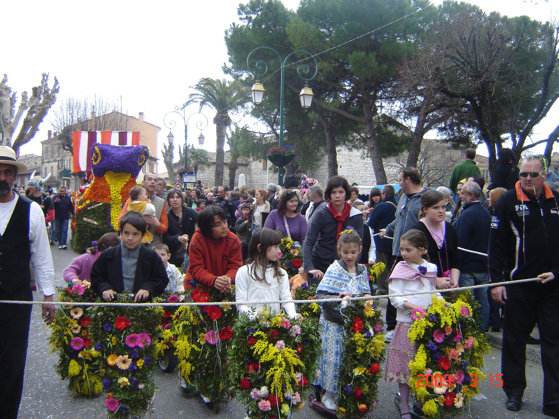 - image: 15