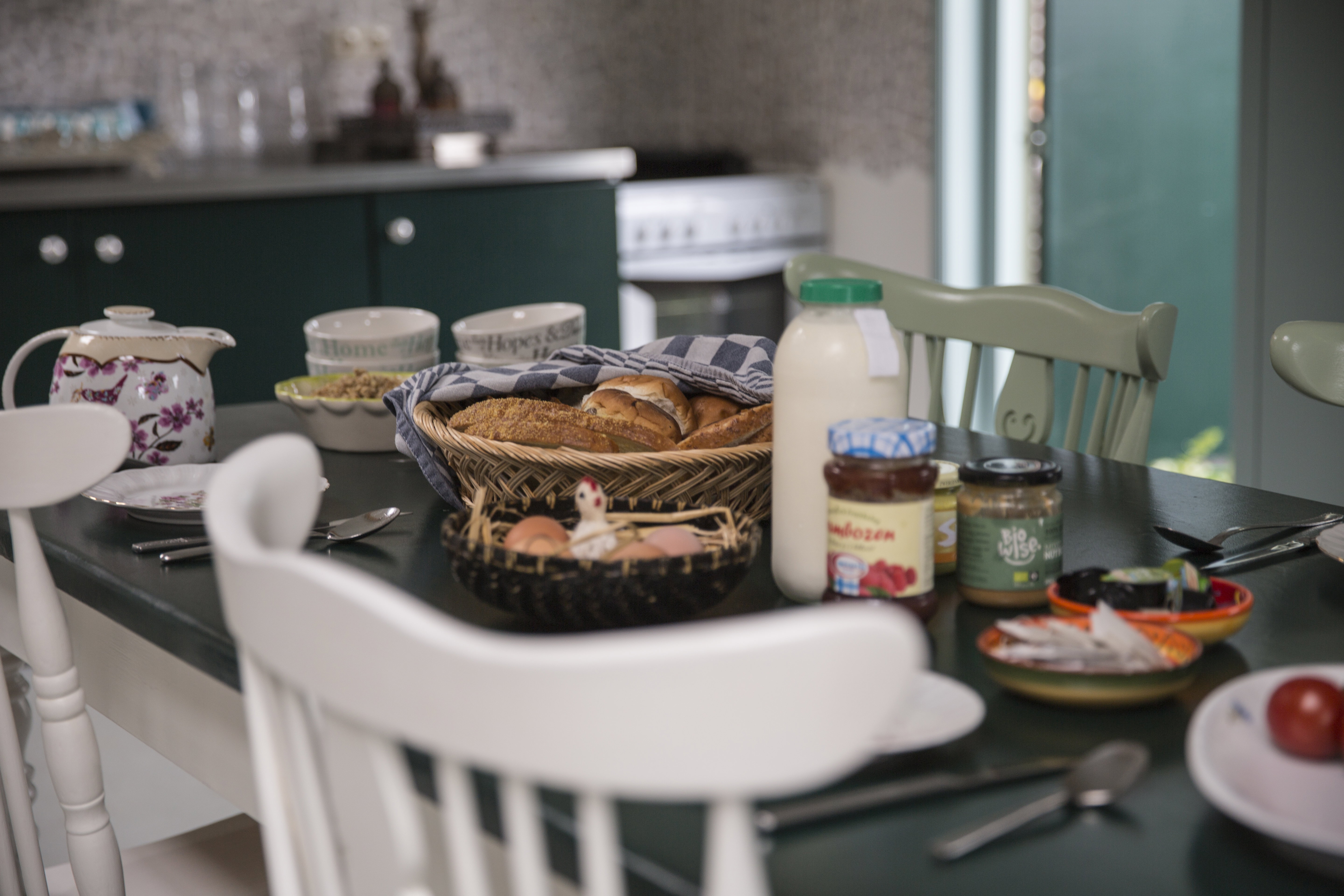 - image: 10