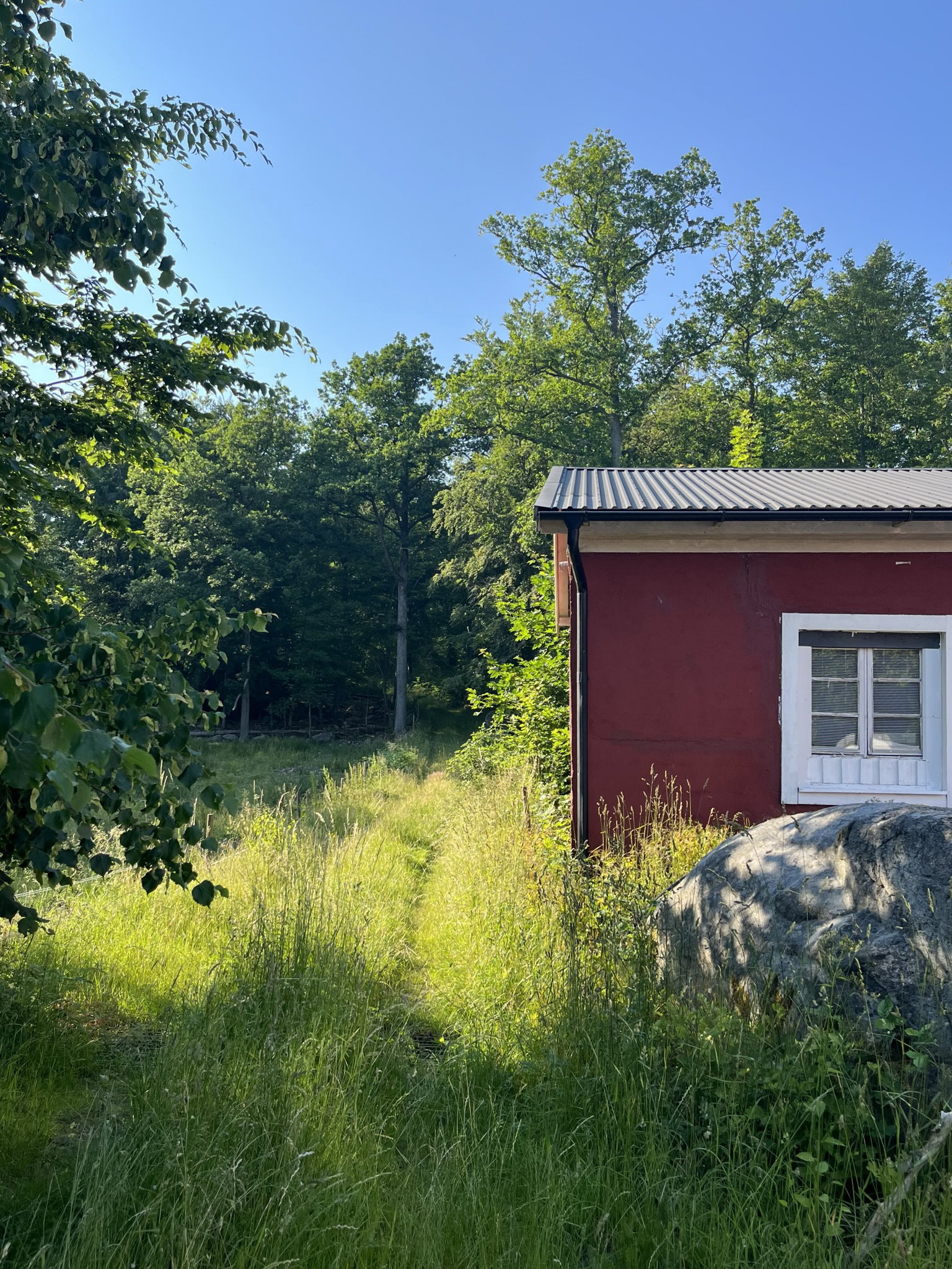 Naturhäuschen in Trensum