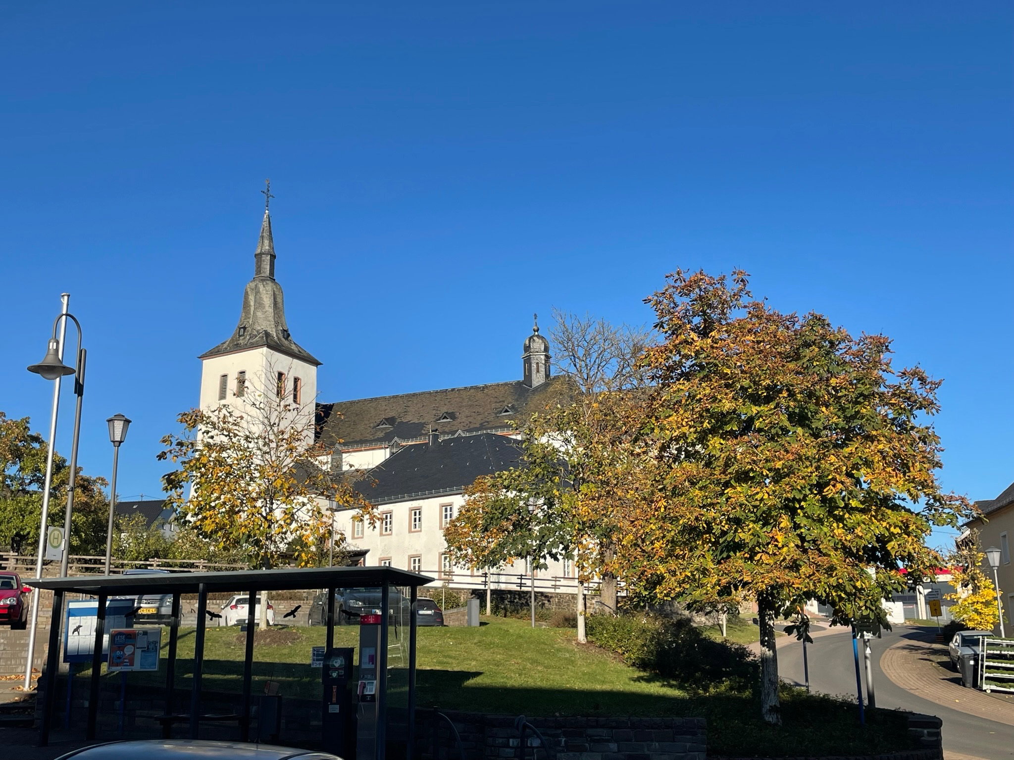 - image: 25
