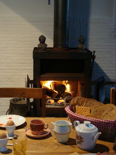 - image: 6