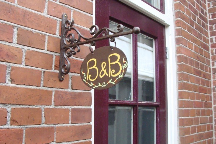 - image: 8