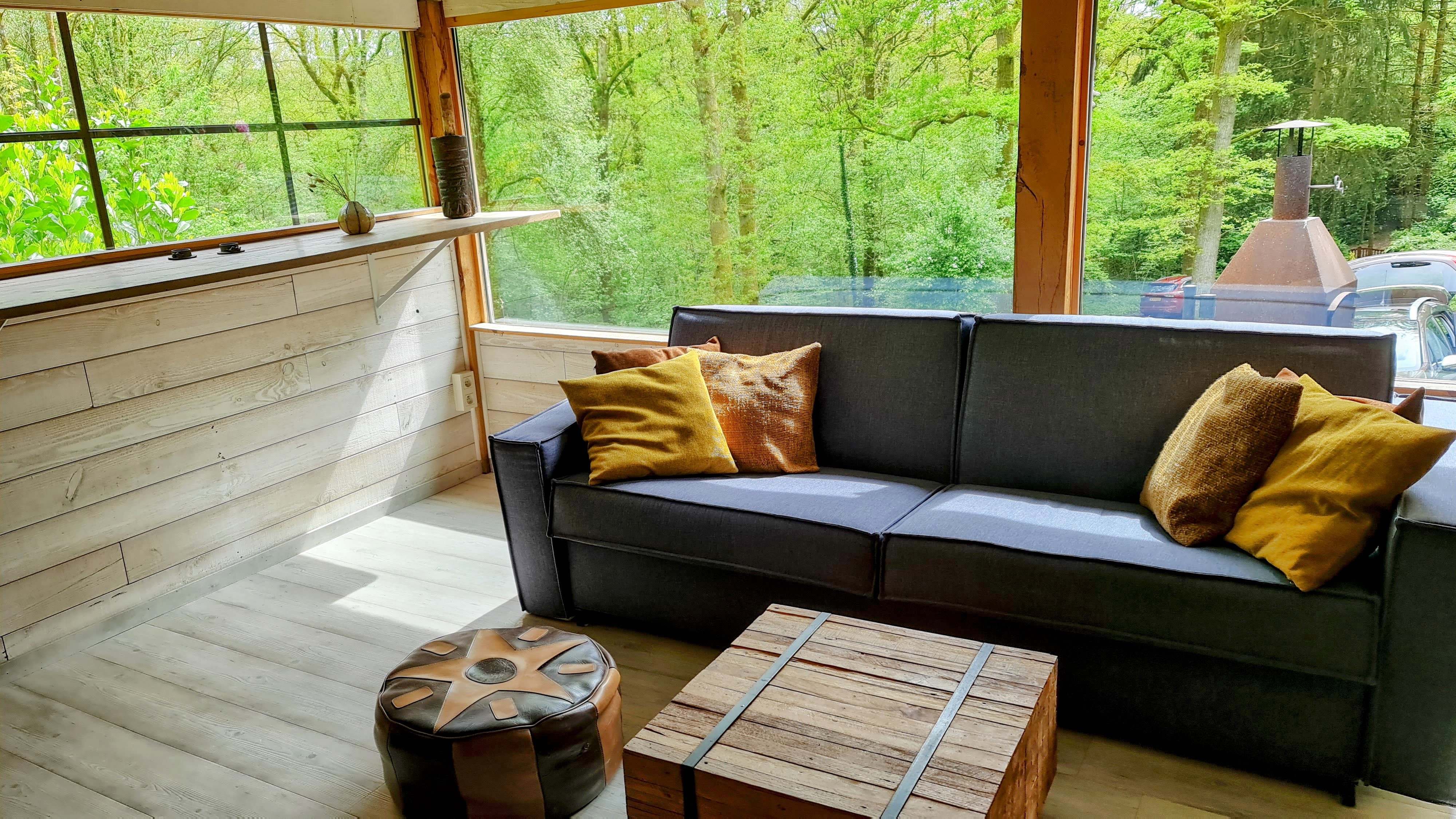 Naturhäuschen in Viroinval