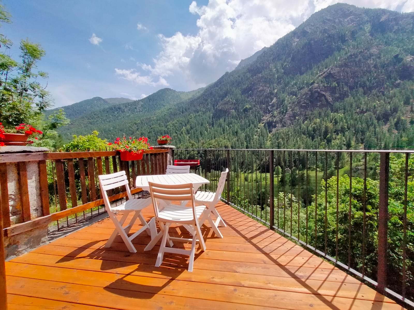 Nature house in Ala di stura