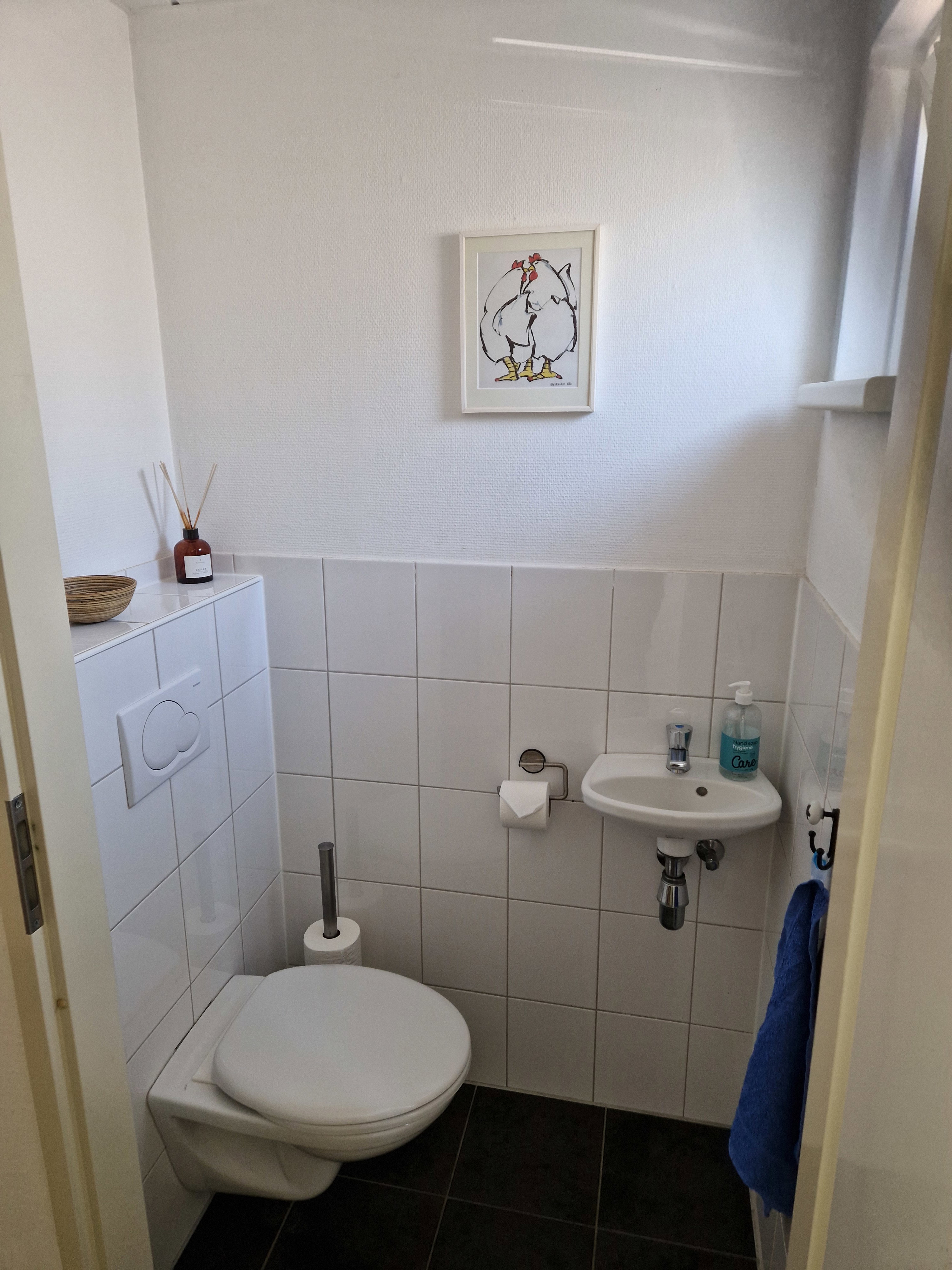 - image: 24