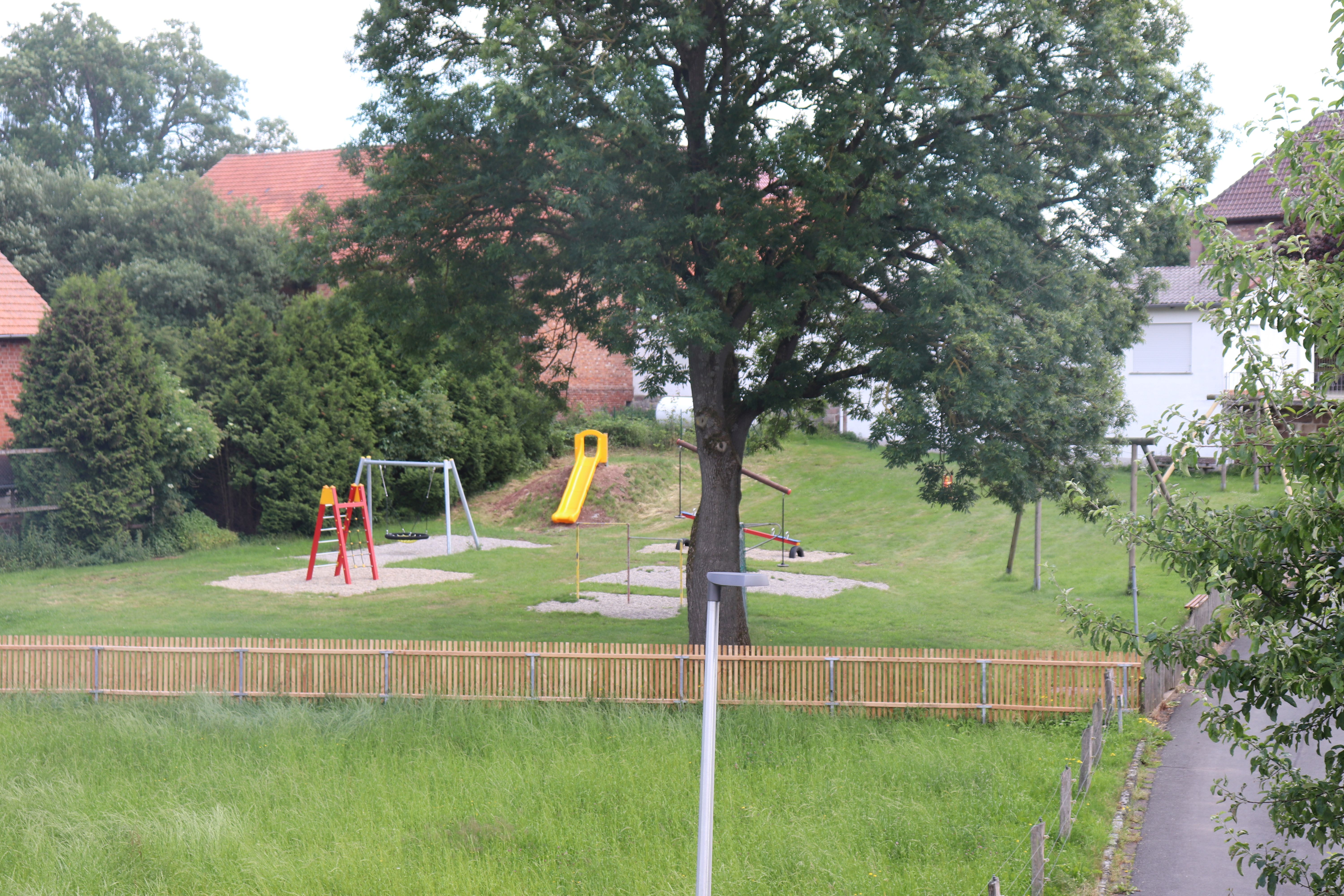 - image: 13