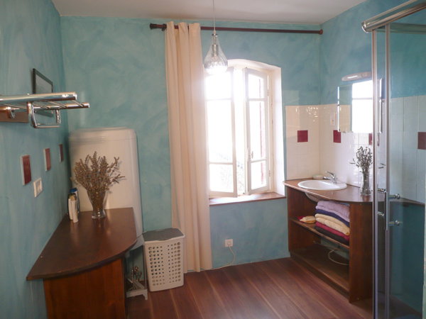 - image: 14