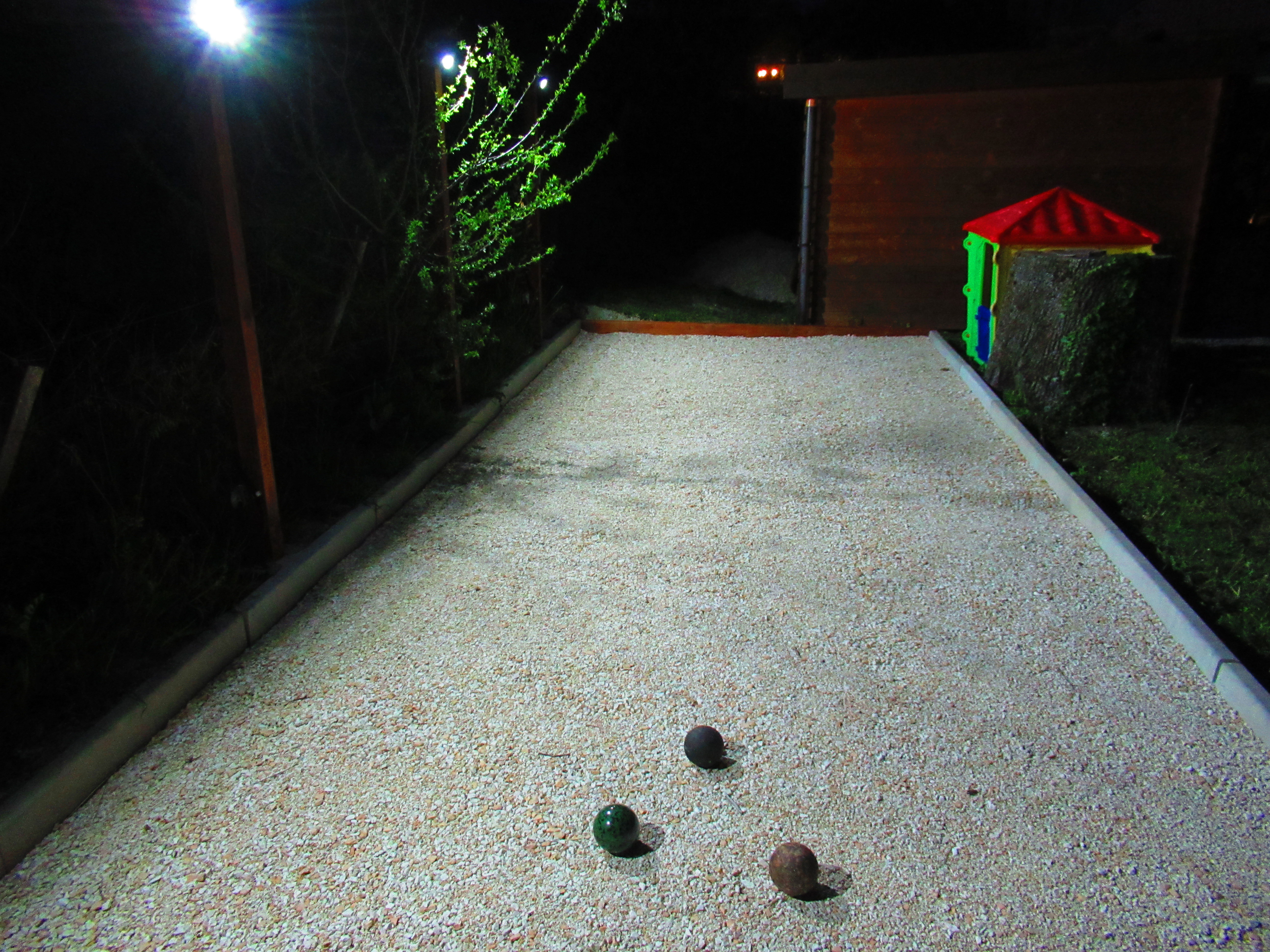 - image: 21