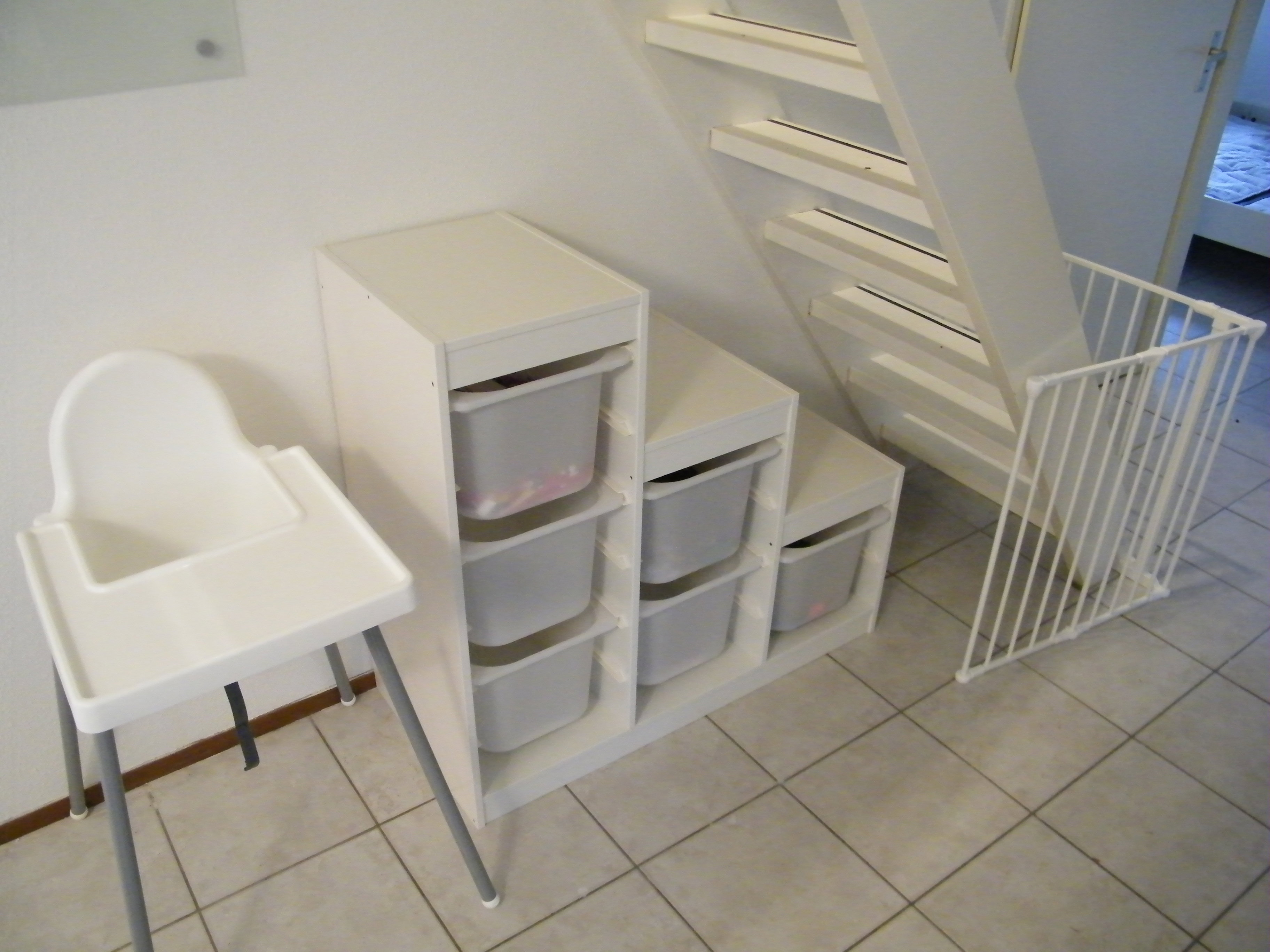 - image: 15