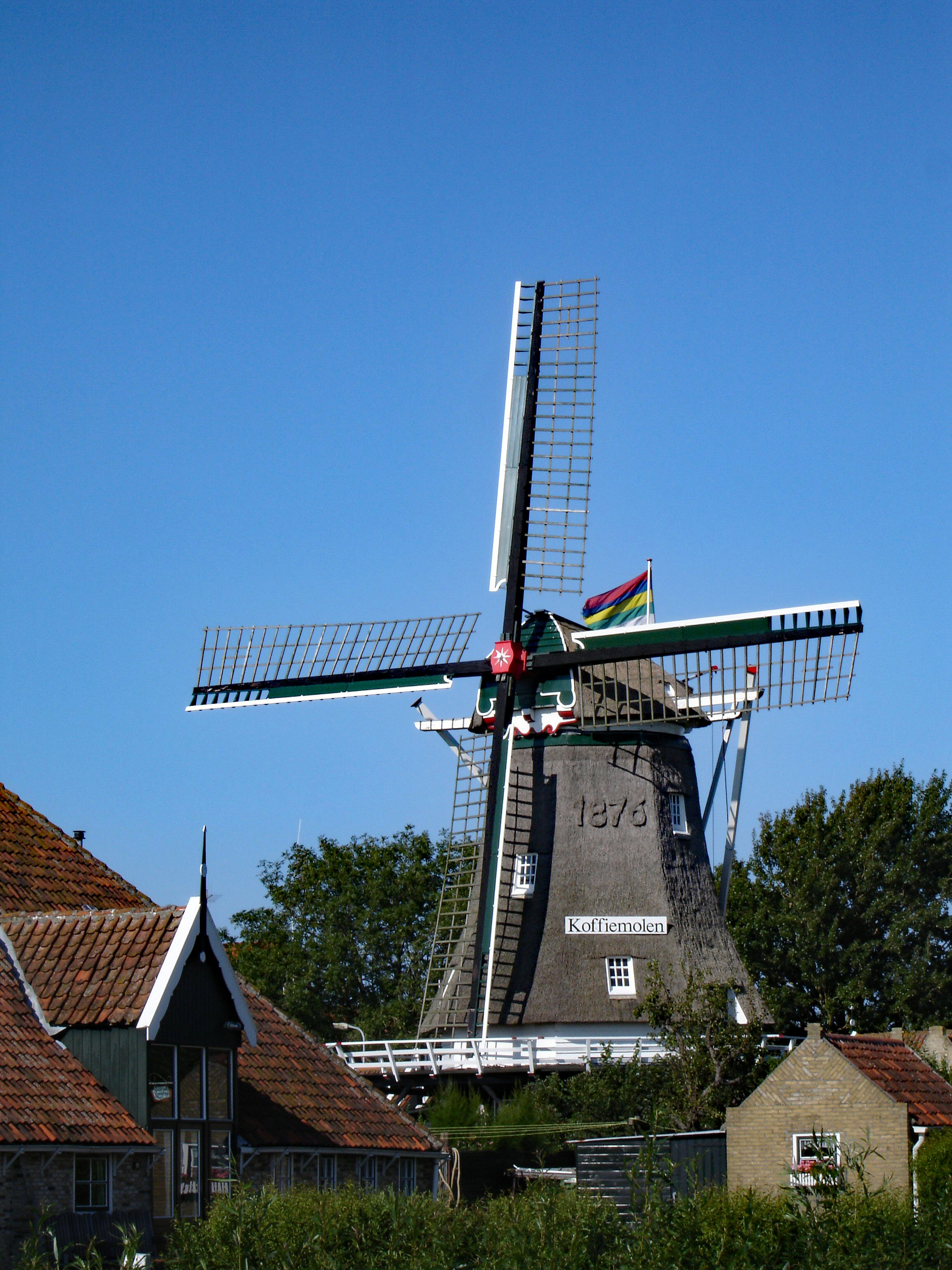 - image: 22