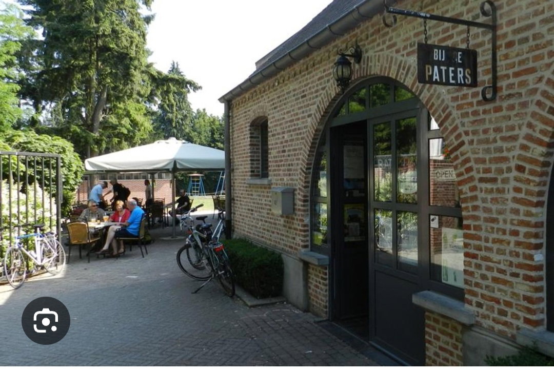 - image: 42