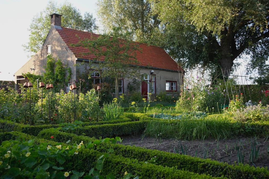Naturhäuschen in Reuzenhoek