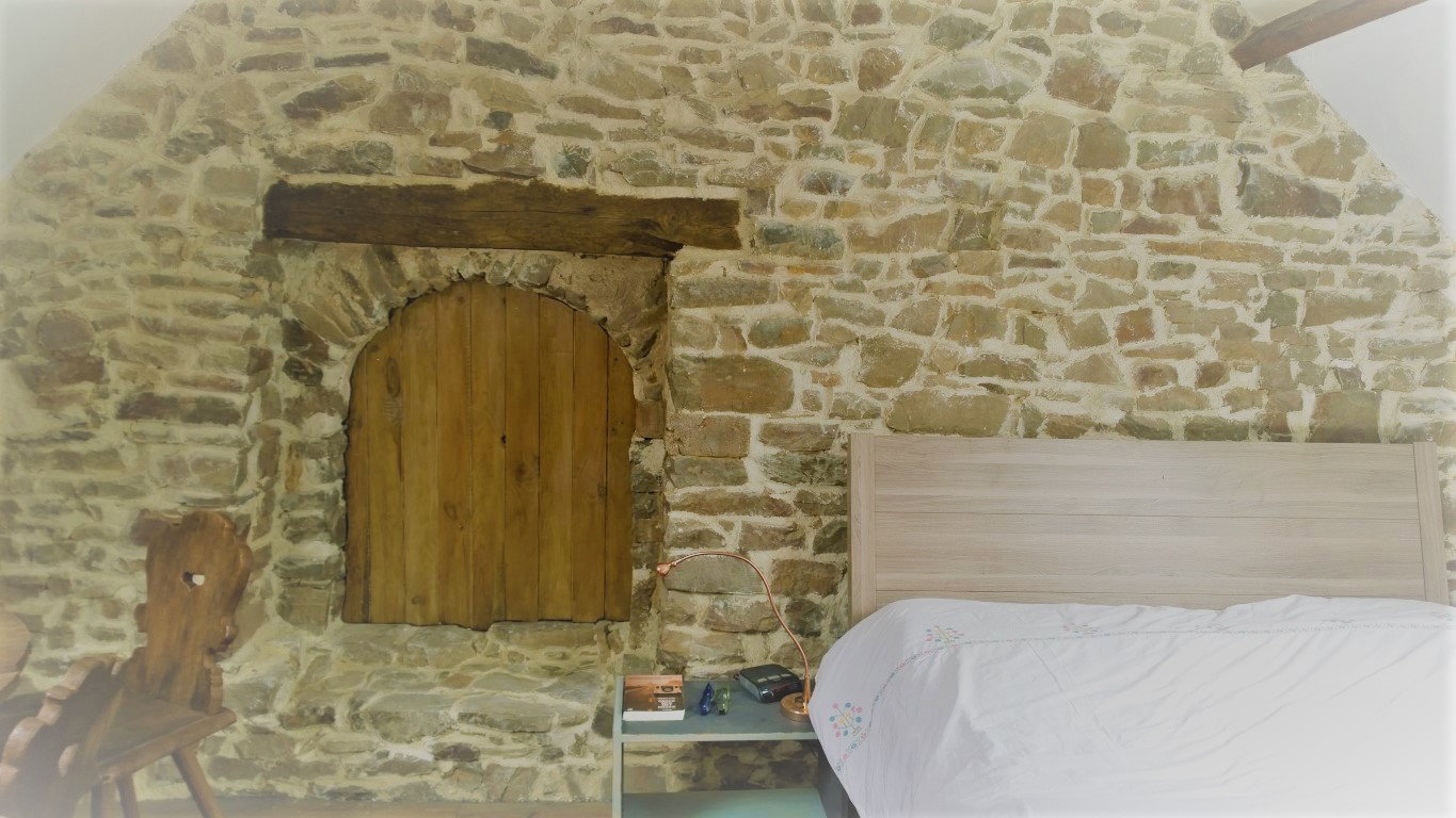 - image: 13