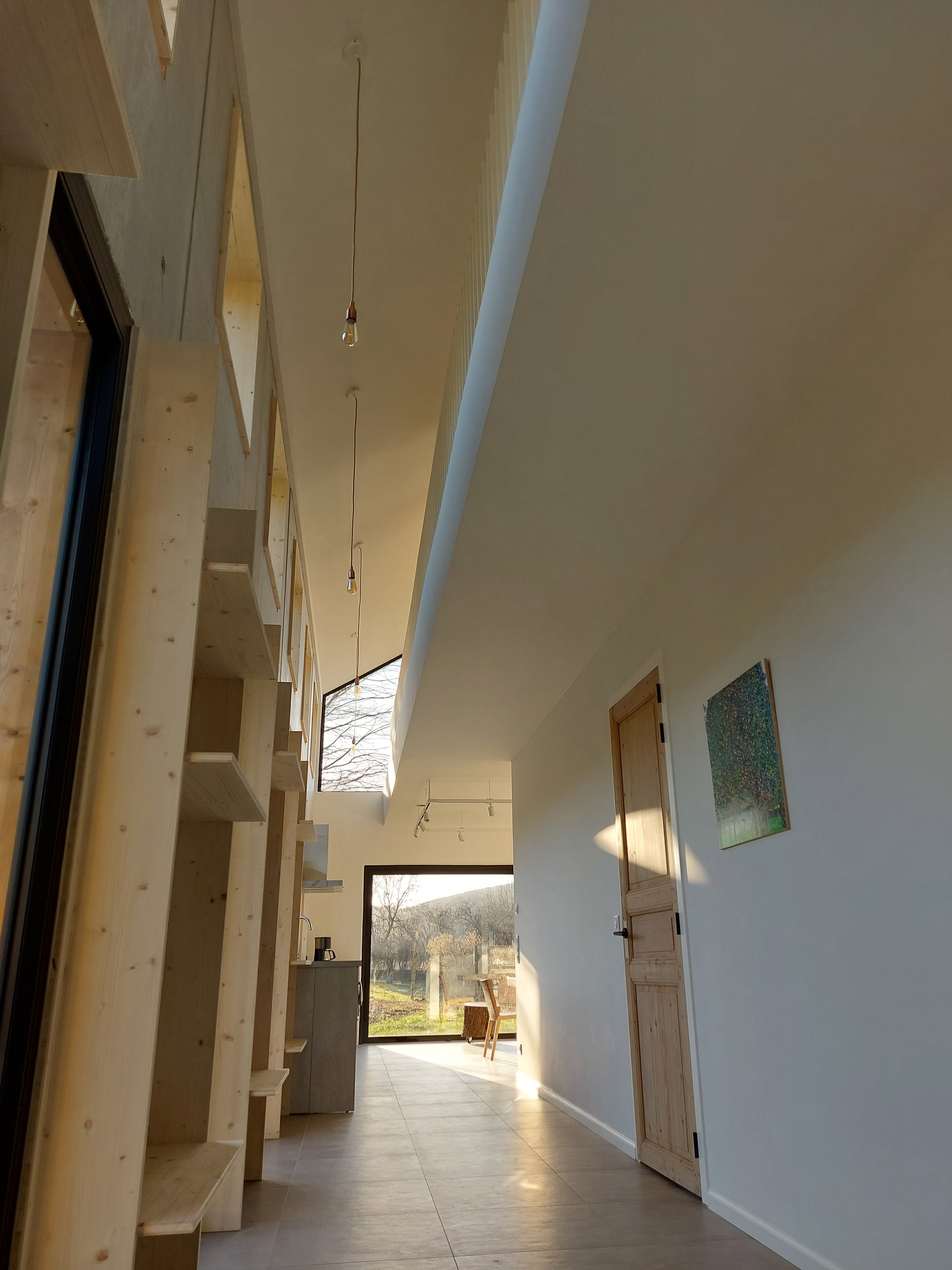 - image: 19