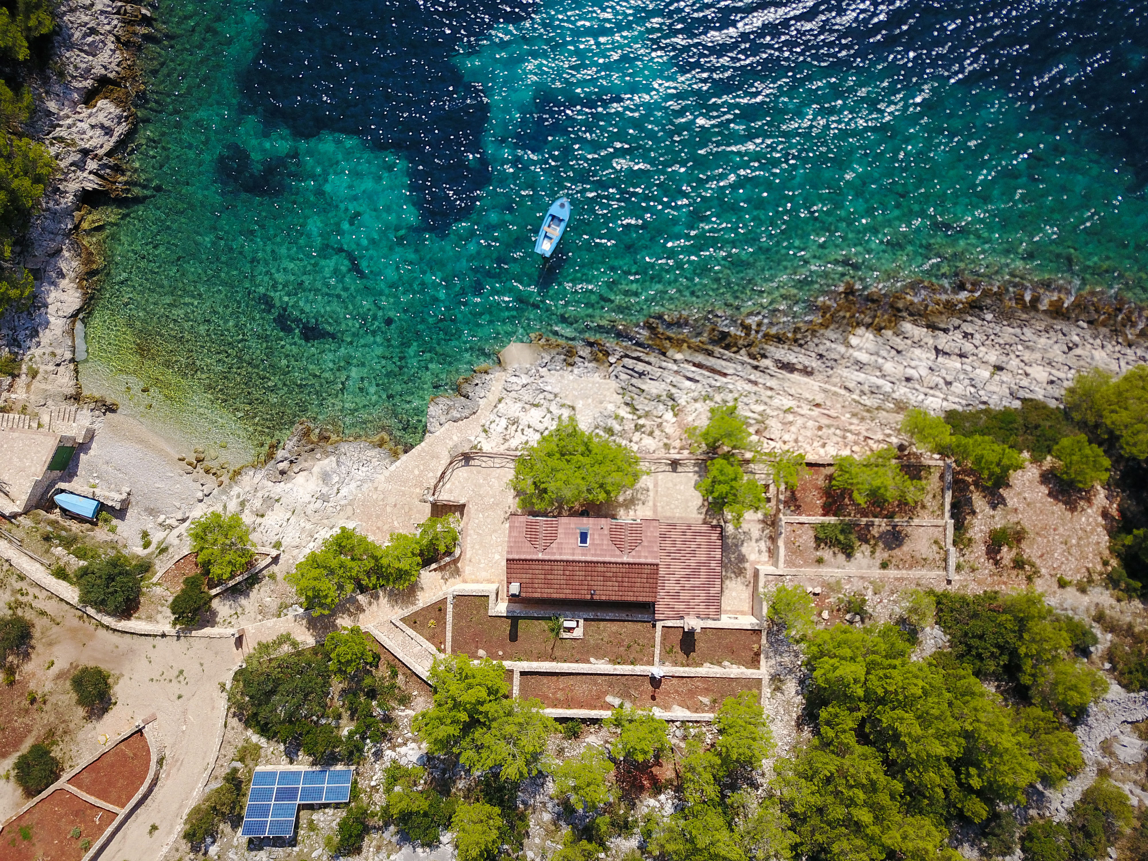 Casa nella natura a Zastražišće