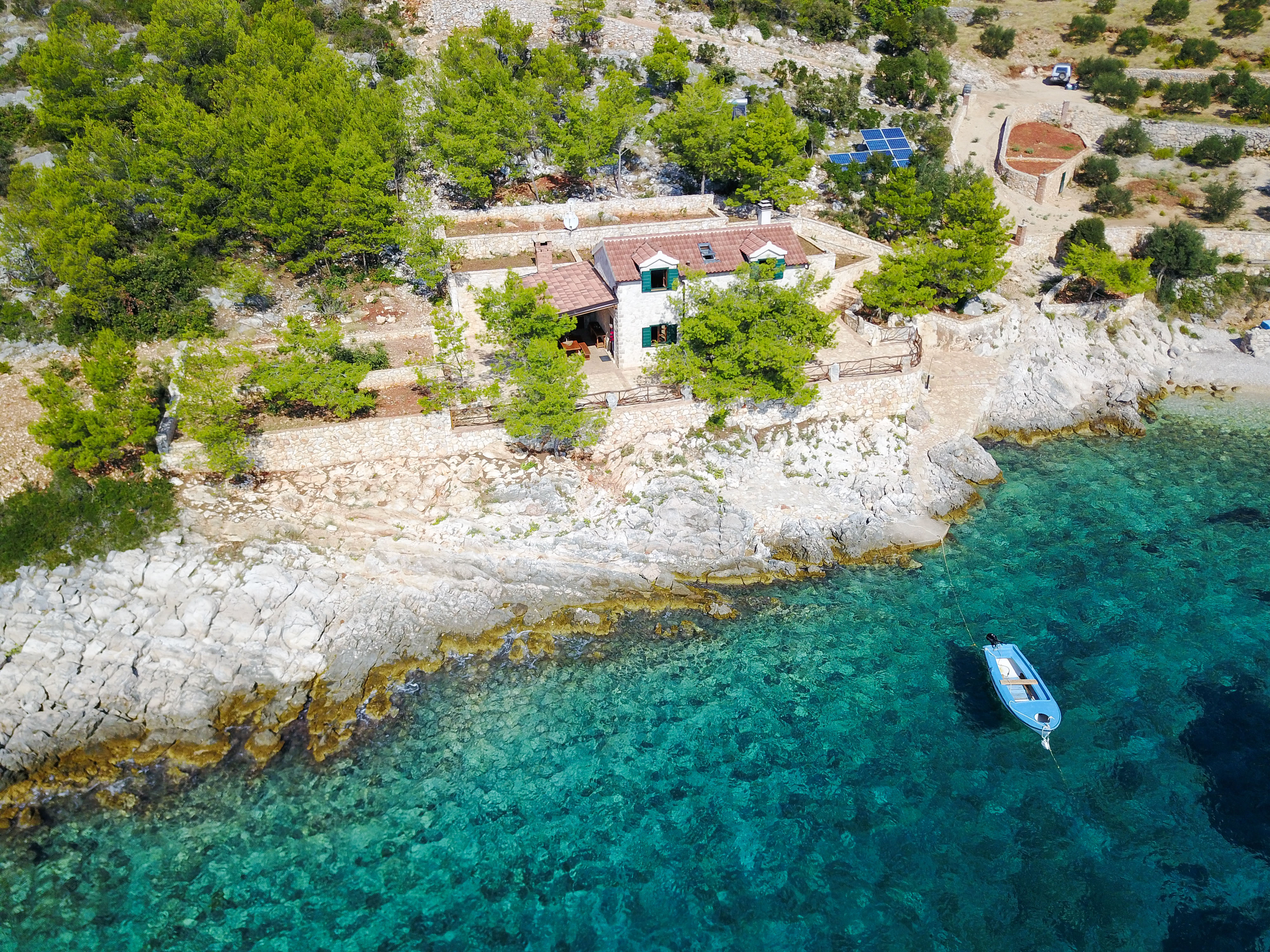 Casa nella natura a Zastražišće
