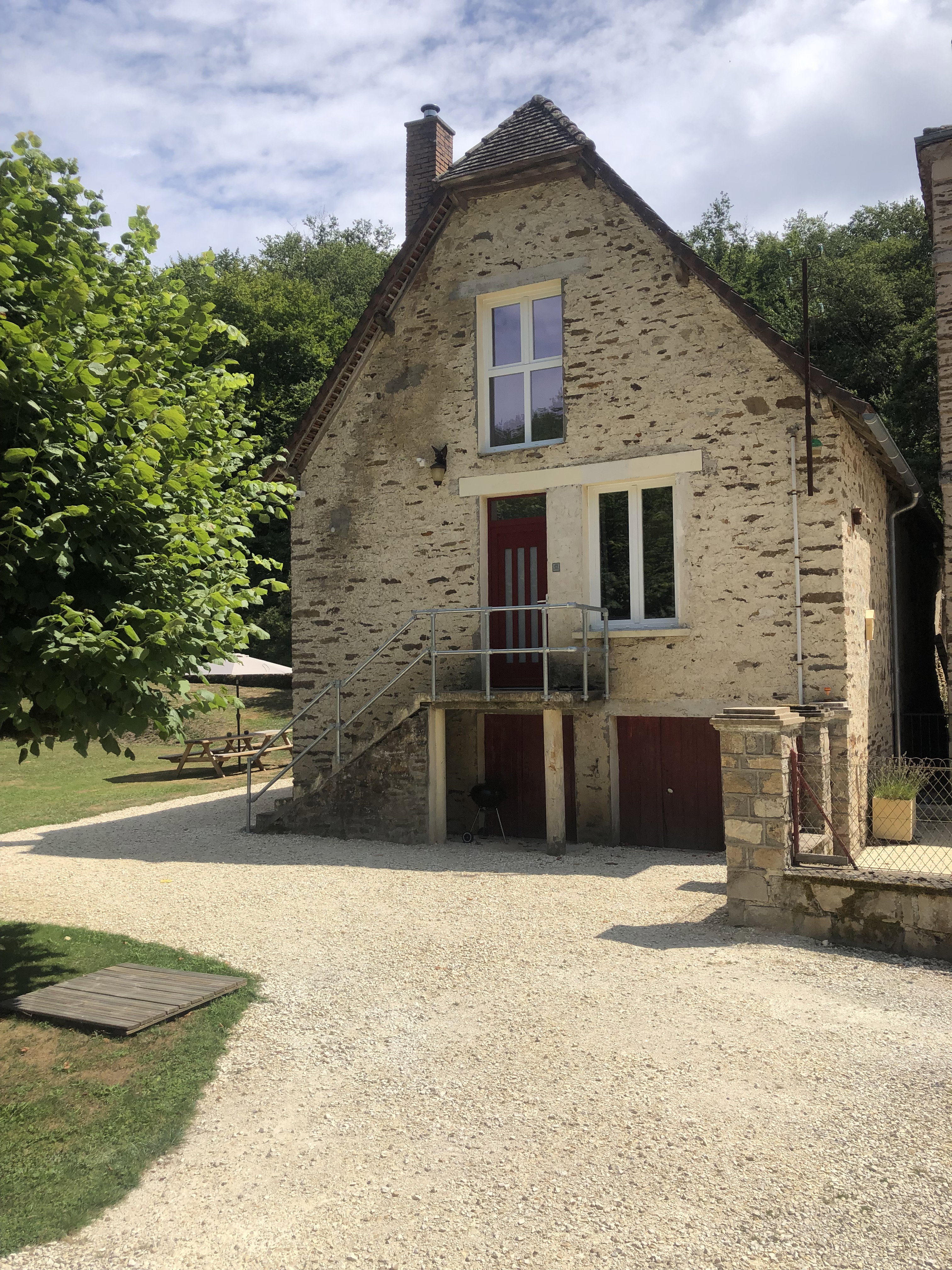 Naturhäuschen in Saint Priest Les Fougères