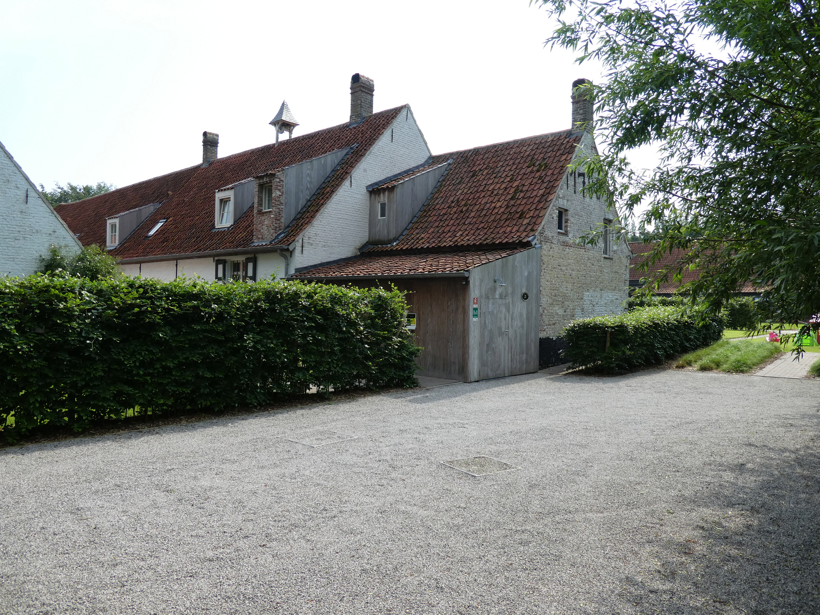 - image: 42