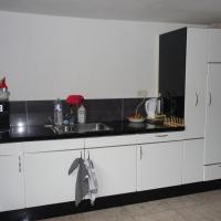 - image: 11
