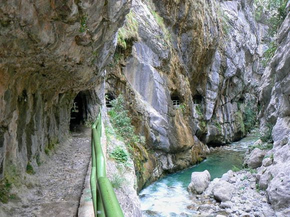 - image: 27