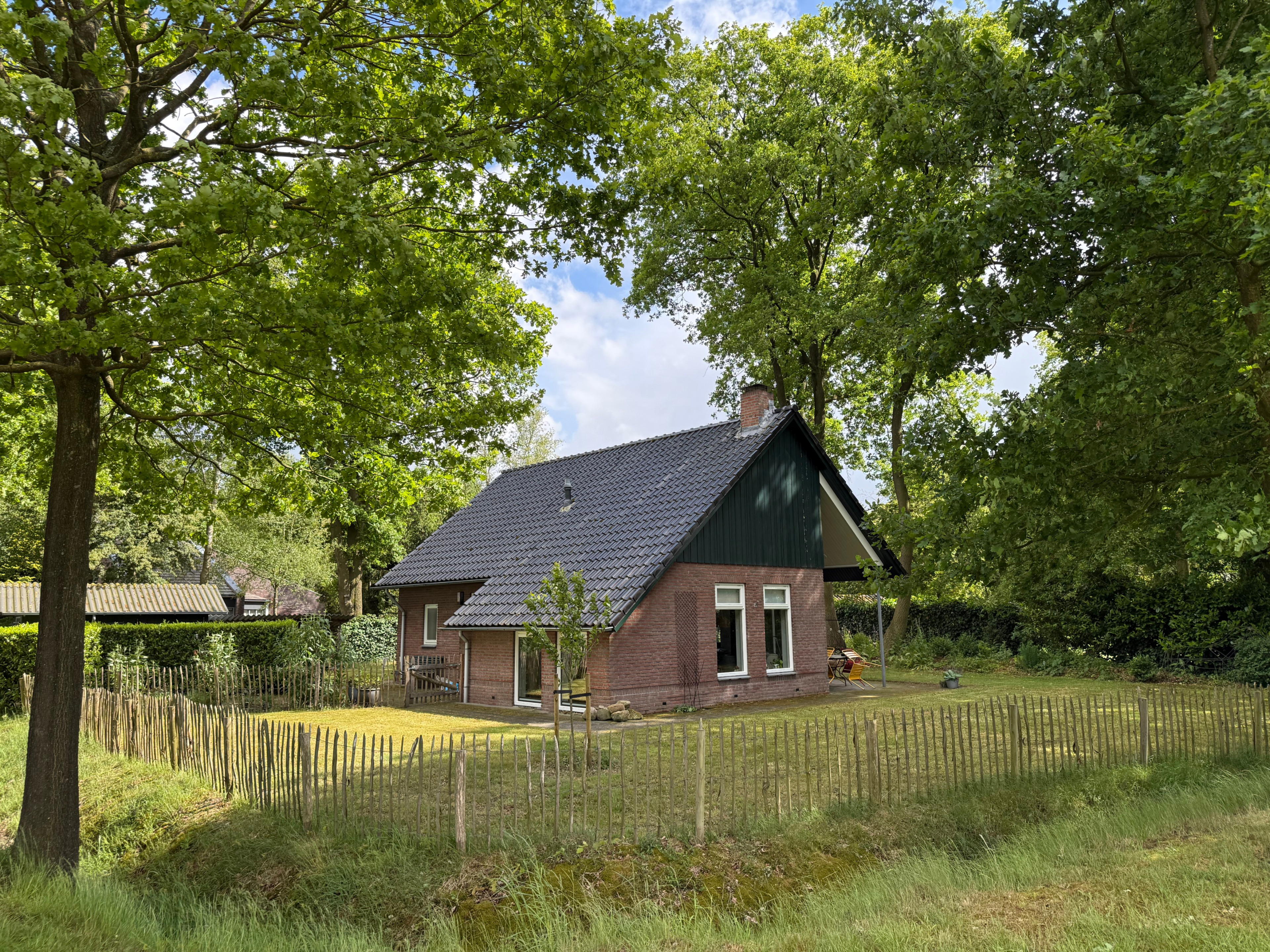 Nature house in Gees