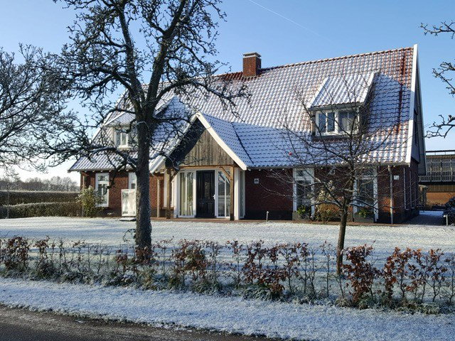 Naturhäuschen in Rossum
